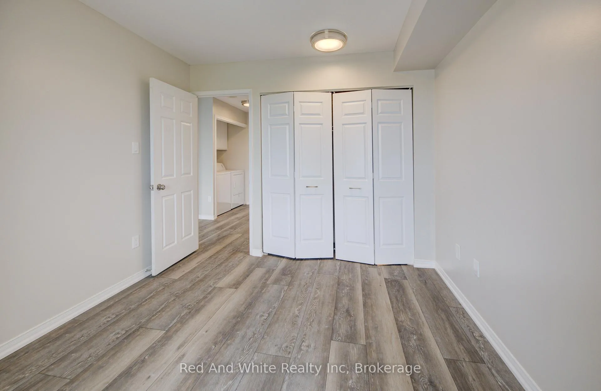 Photo 19 of Unit 802, 1414 King Street E, Kitchener, King East — HOMEH