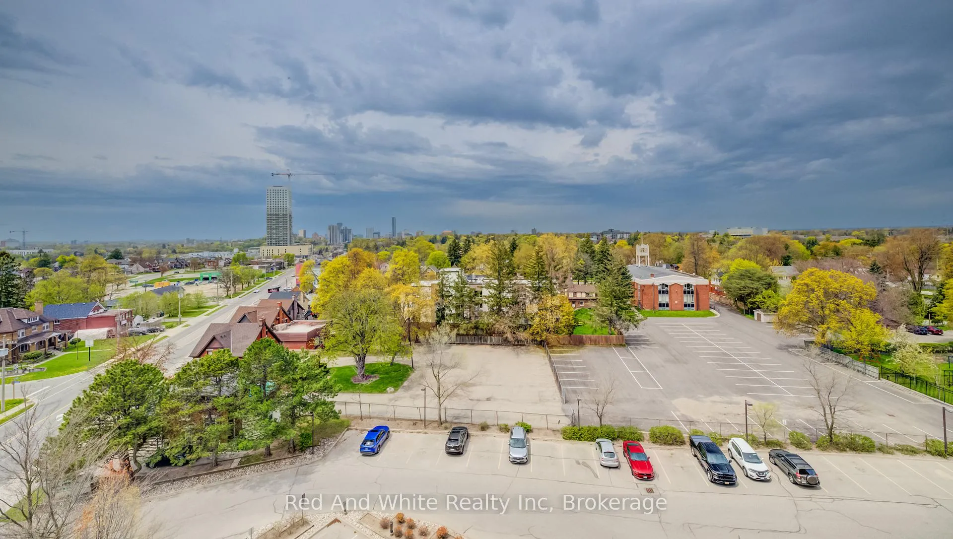 Photo 21 of Unit 802, 1414 King Street E, Kitchener, King East — HOMEH