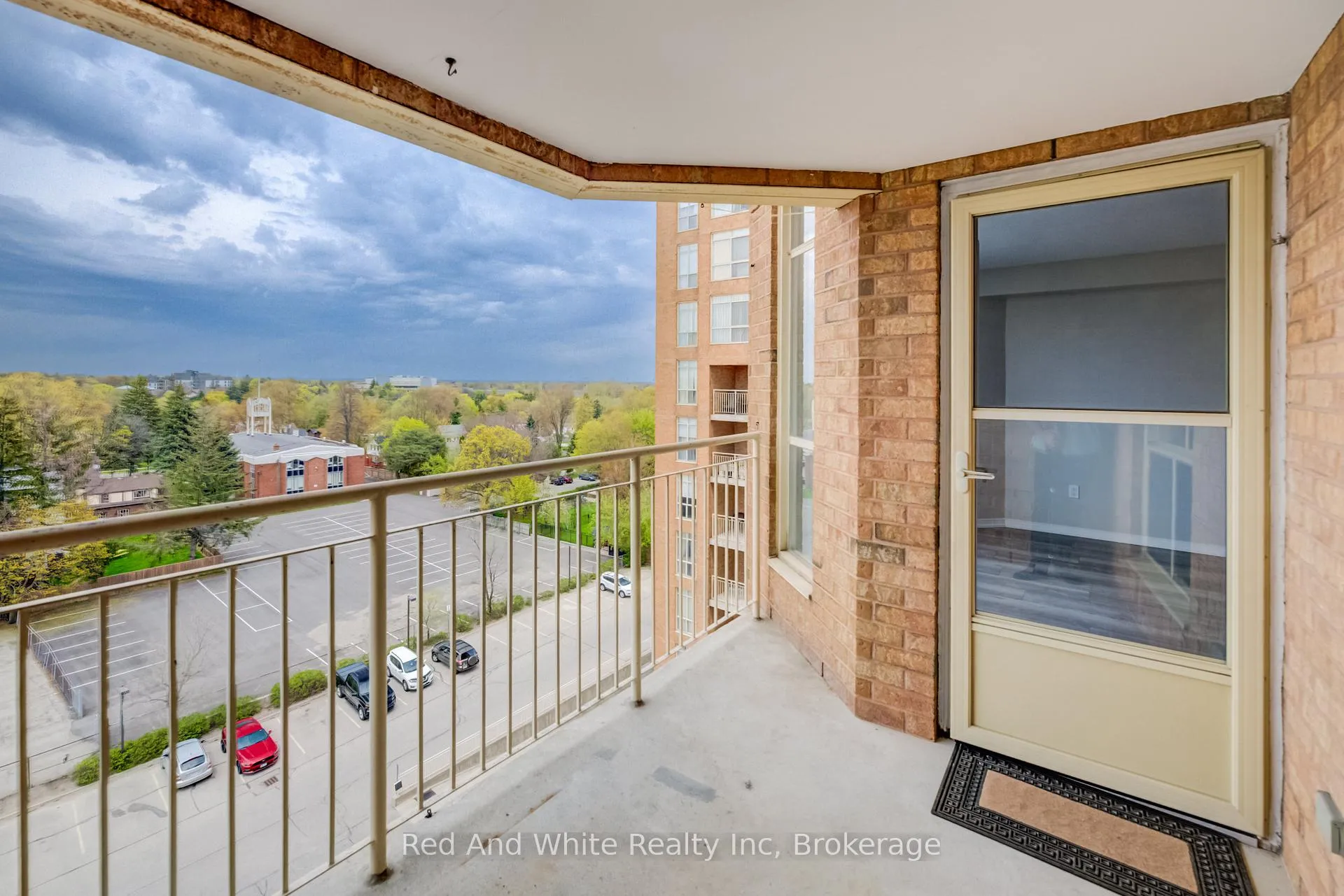 Photo 24 of Unit 802, 1414 King Street E, Kitchener, King East — HOMEH