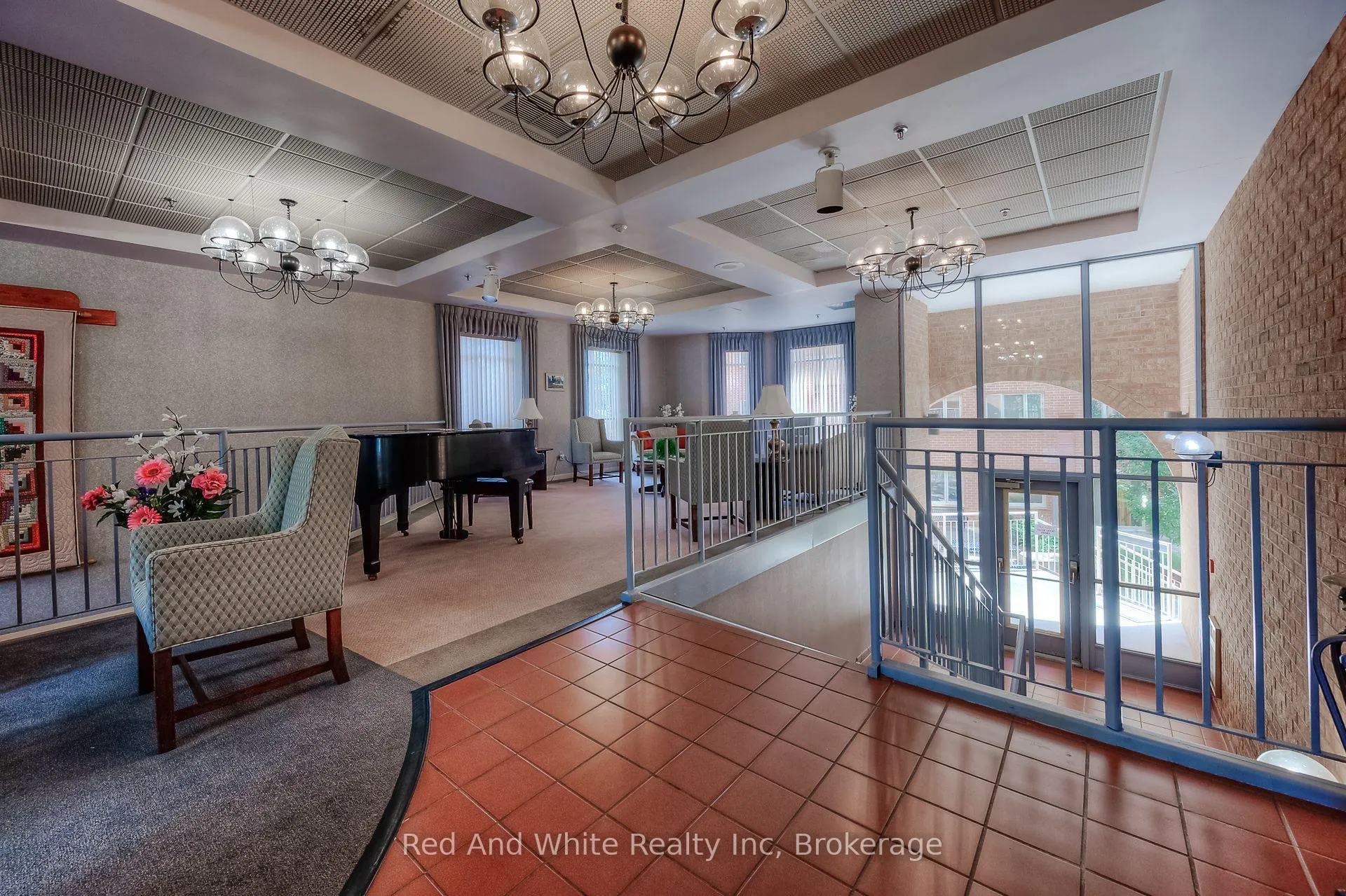 Photo 43 of Unit 802, 1414 King Street E, Kitchener, King East — HOMEH