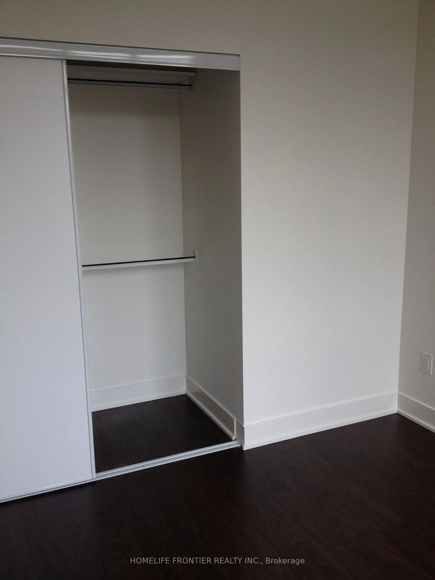 Photo 15 of Unit 422, 7608 Yonge Street, Vaughan, Crestwood-Springfarm-Yorkhill — HOMEH