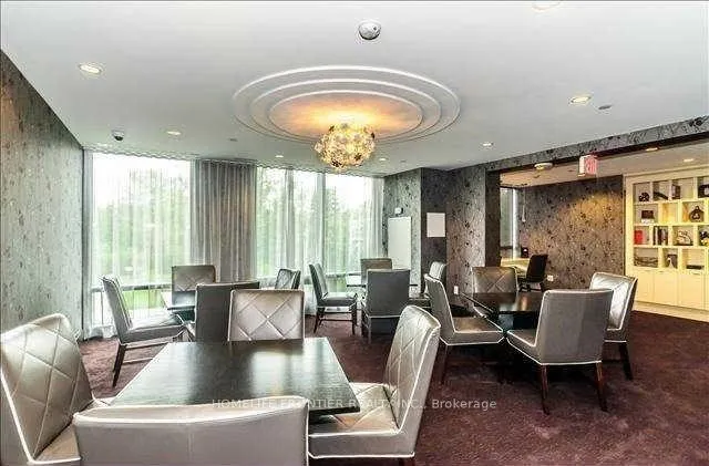 Photo 19 of Unit 422, 7608 Yonge Street, Vaughan, Crestwood-Springfarm-Yorkhill — HOMEH