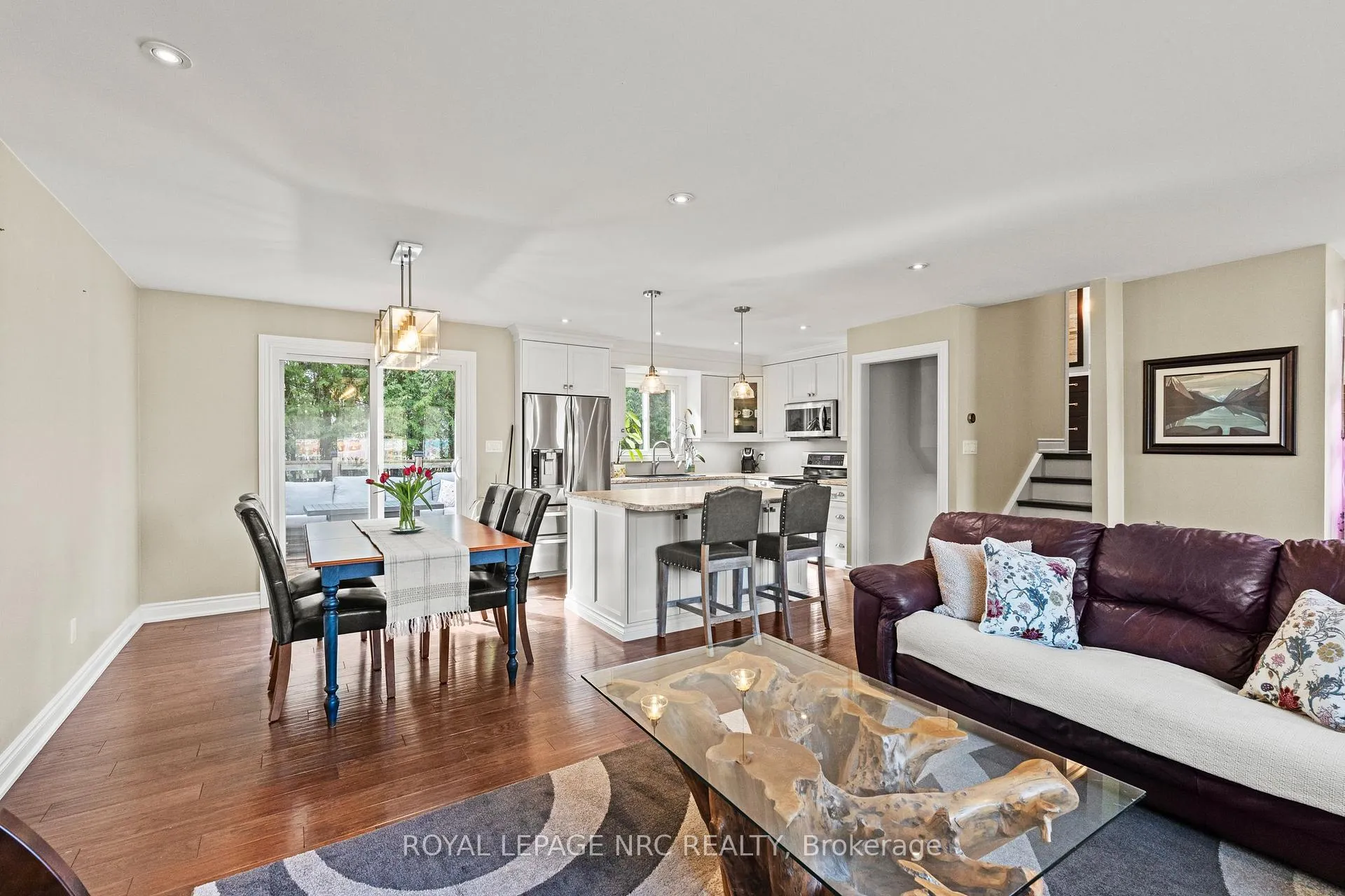 Photo 12 of 466 Willow Road, Guelph, Willow West/Sugarbush/West Acres — HOMEH