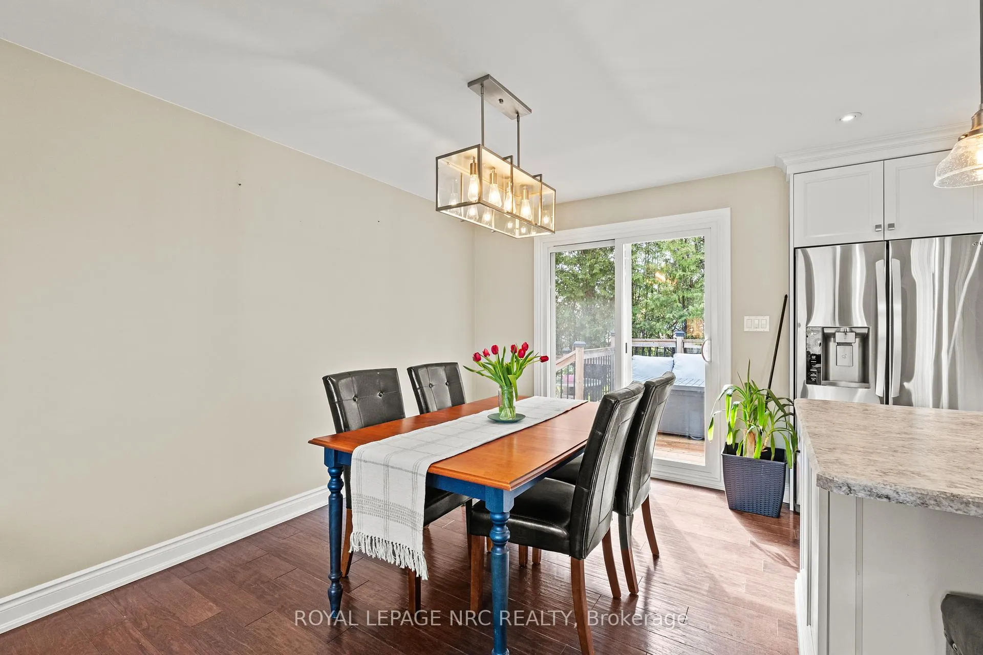 Photo 13 of 466 Willow Road, Guelph, Willow West/Sugarbush/West Acres — HOMEH