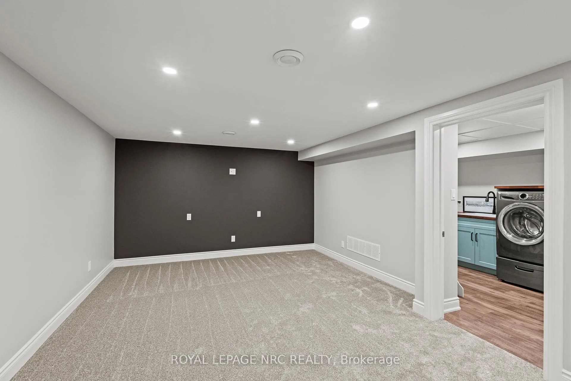 Photo 31 of 466 Willow Road, Guelph, Willow West/Sugarbush/West Acres — HOMEH