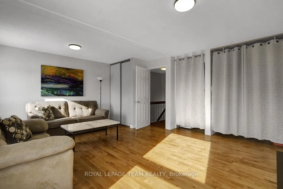 Photo 17 of Unit 35, 2027 Stonehenge Crescent, Ottawa, Pineview — HOMEH