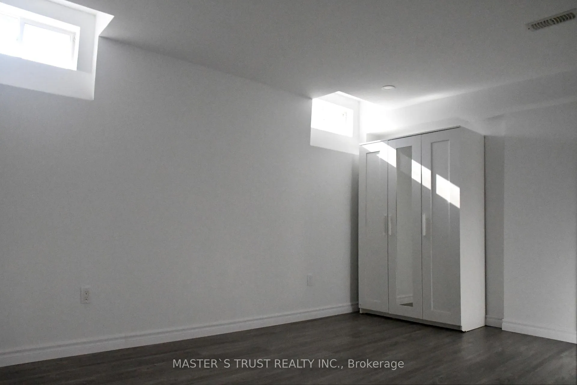 Photo 6 of 73 Bernbridge Road, Markham, Cedar Grove — HOMEH