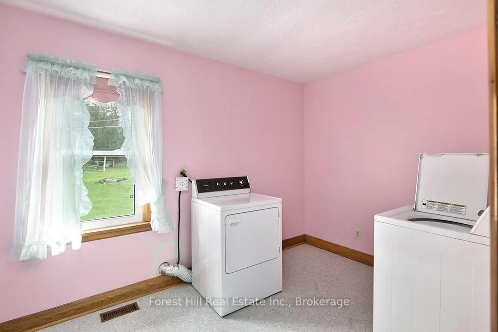 Photo 12 of 580304 60 Side Road, Chatsworth — HOMEH