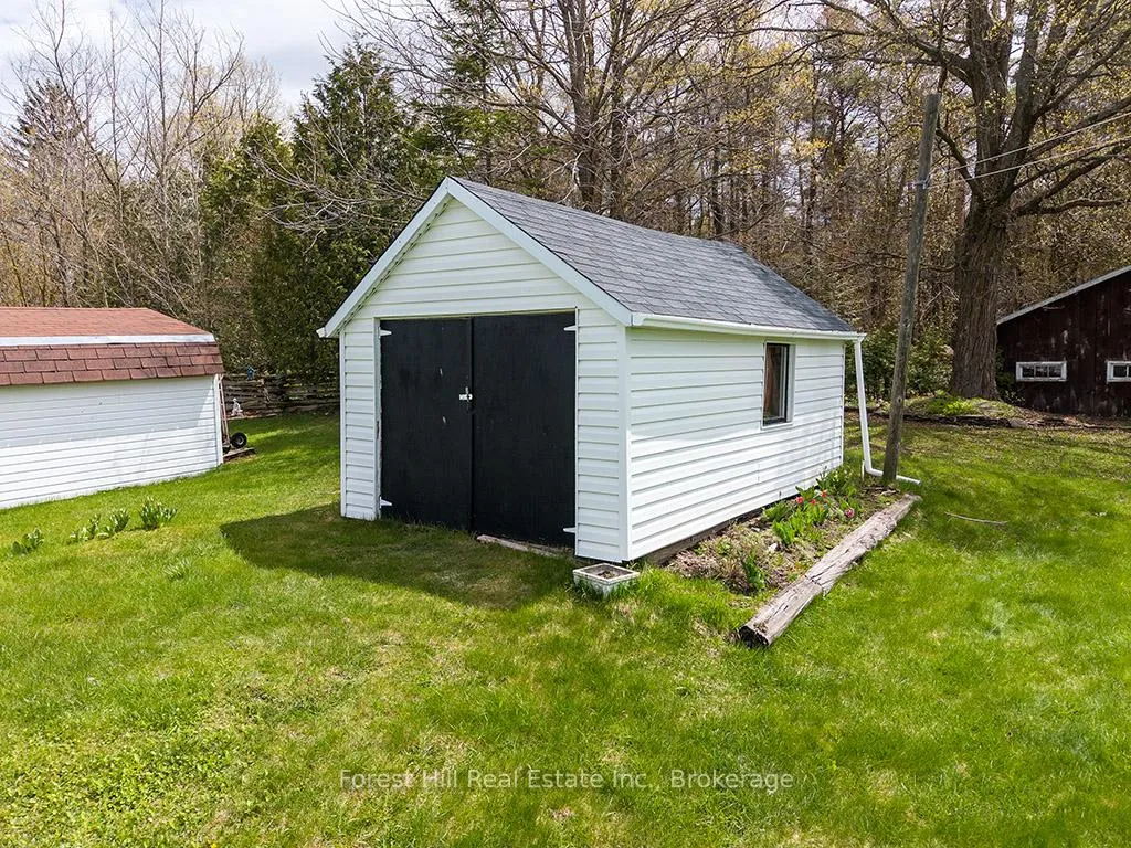 Photo 20 of 580304 60 Side Road, Chatsworth — HOMEH
