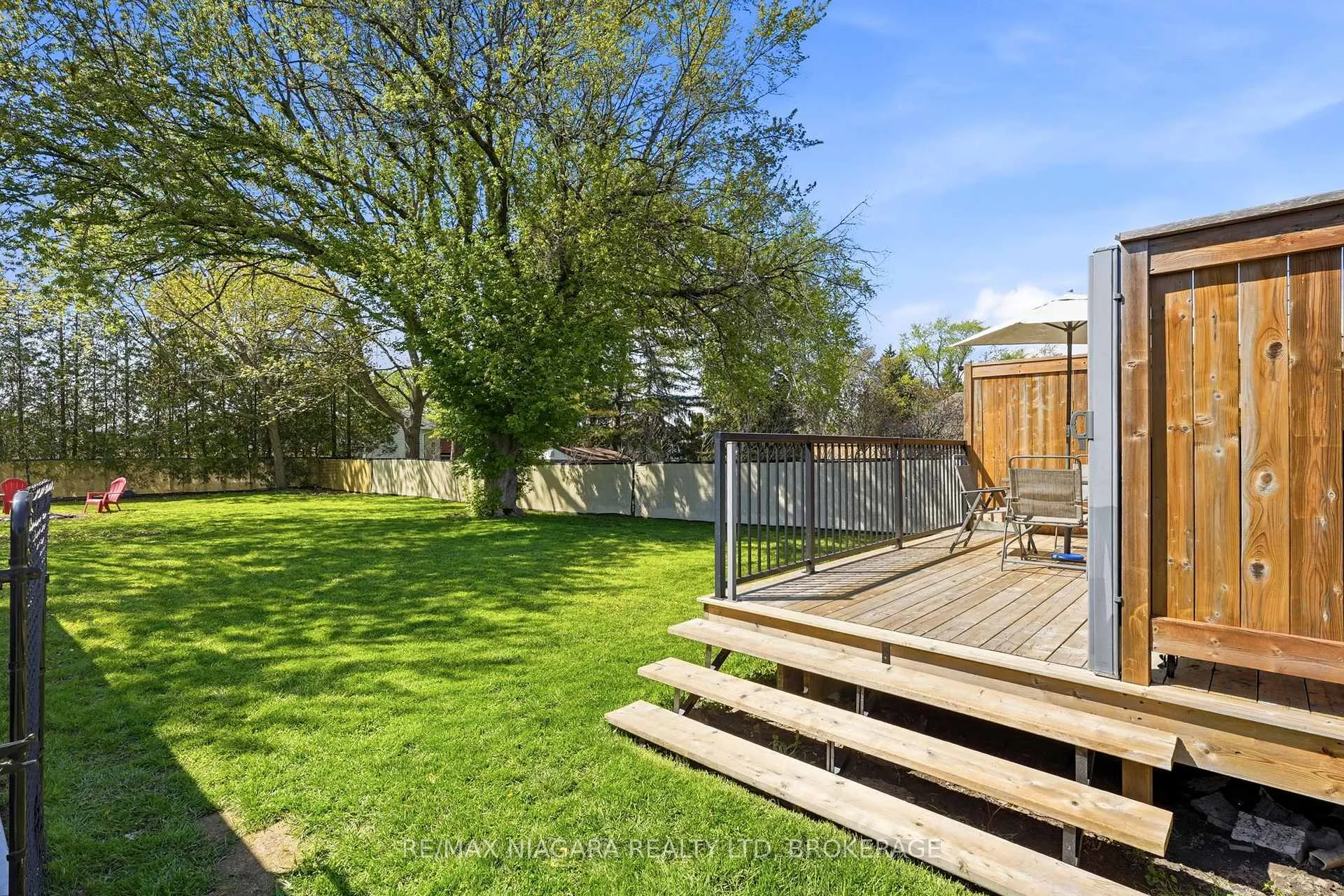 Photo 33 of 21 Verne Avenue, Welland, Broadway — HOMEH