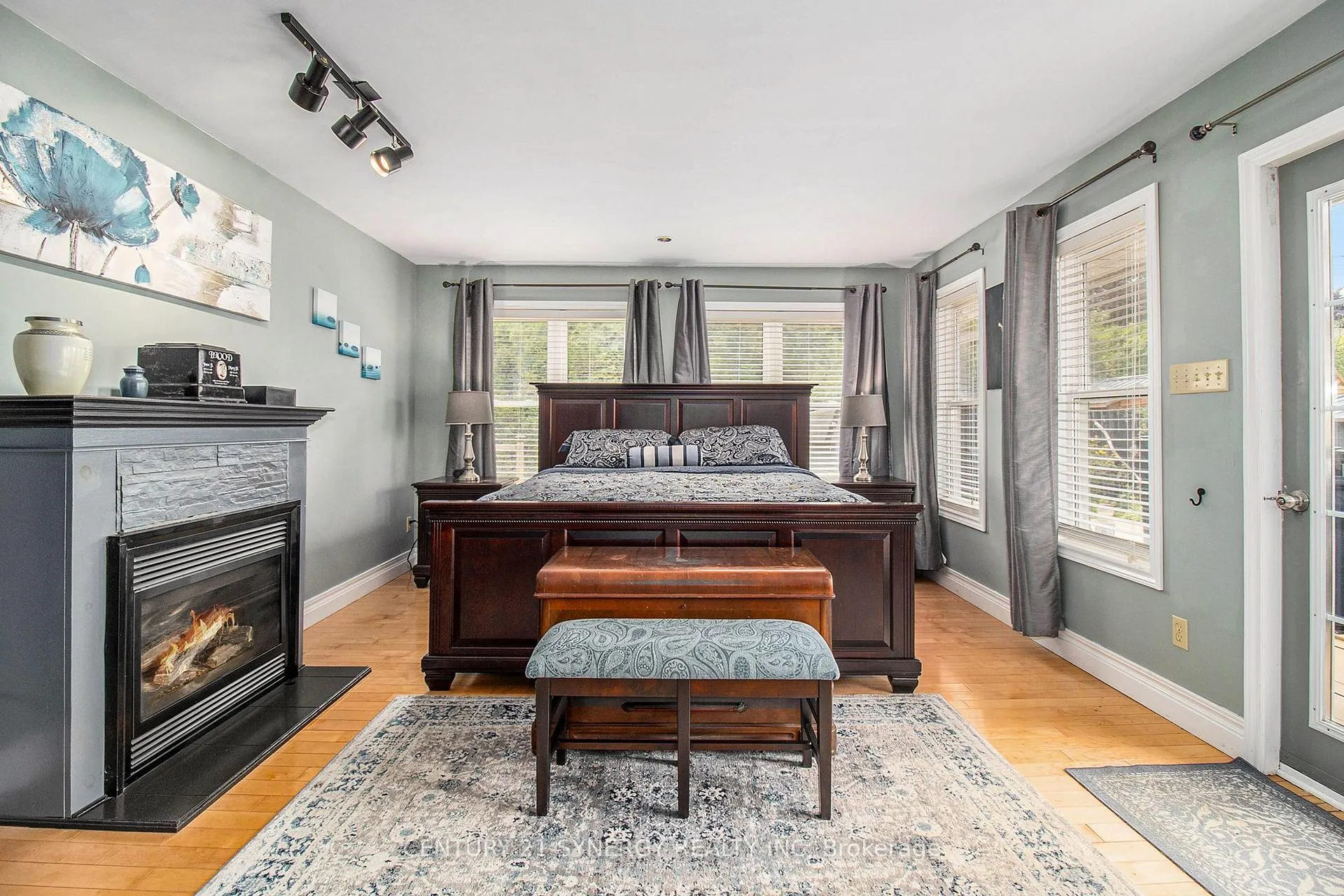 Photo 13 of 92 Jasper Avenue, Smiths Falls — HOMEH