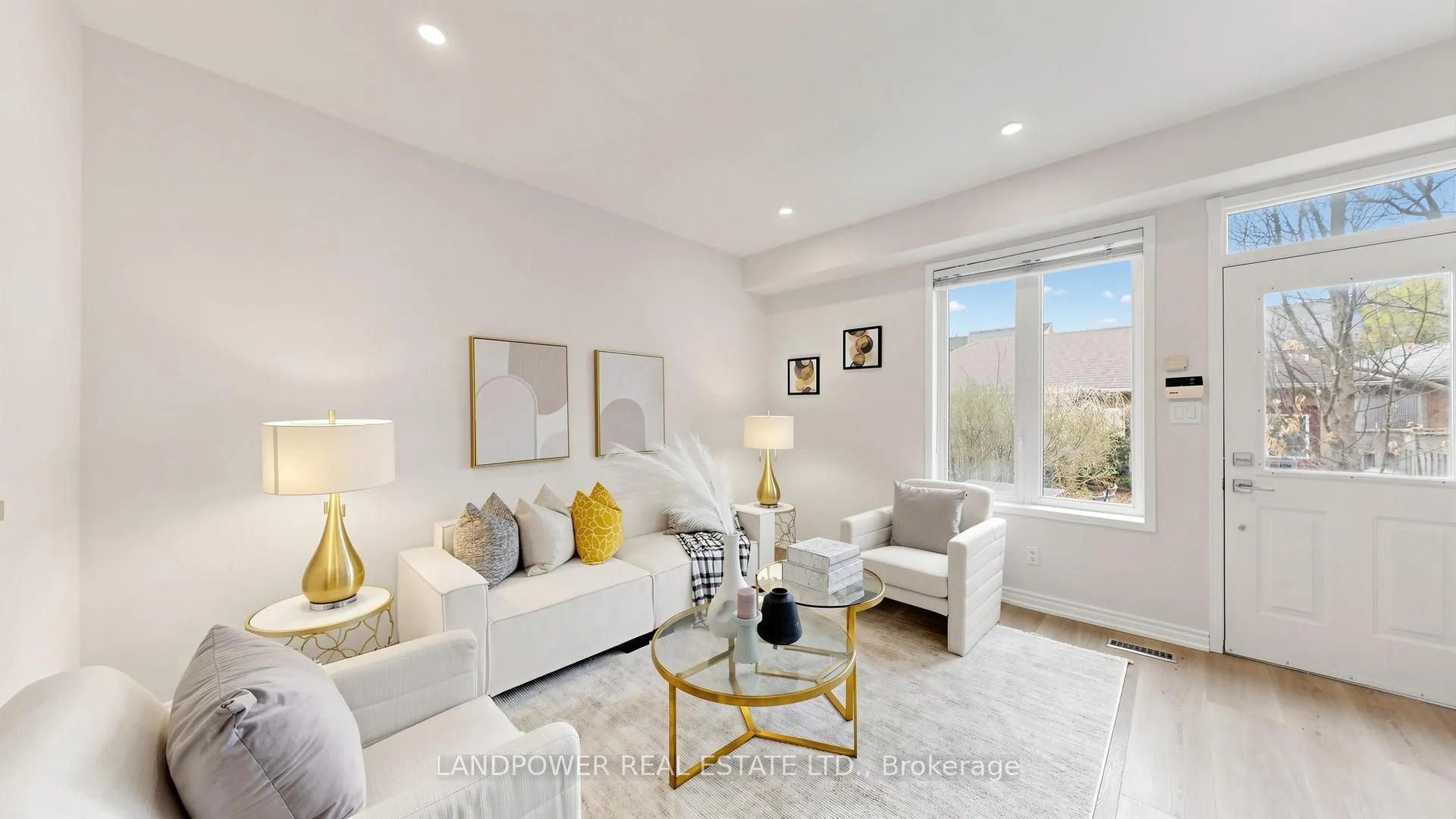 Photo 13 of 47 Queens Plate Drive, Markham, Angus Glen — HOMEH