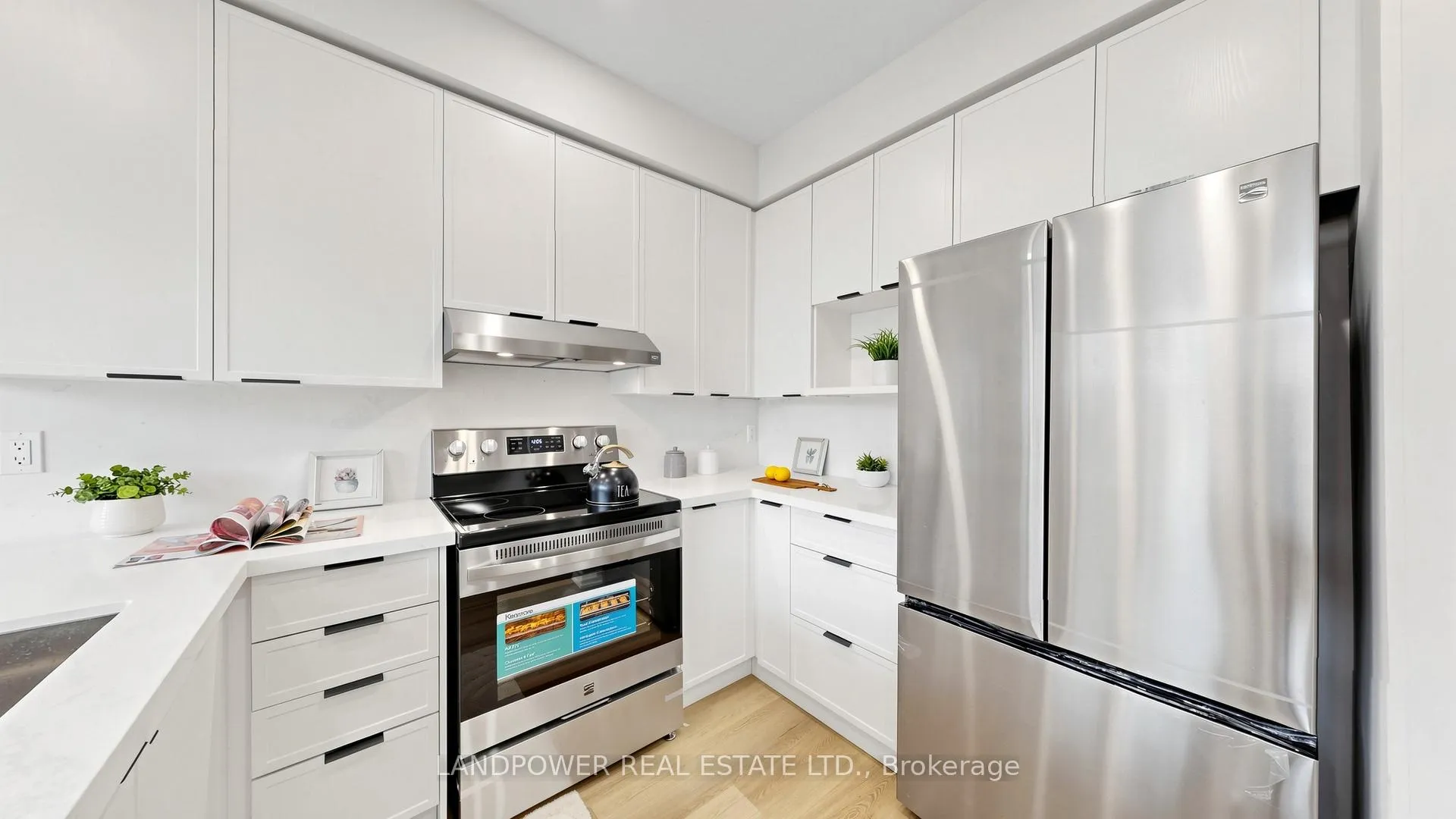 Photo 19 of 47 Queens Plate Drive, Markham, Angus Glen — HOMEH