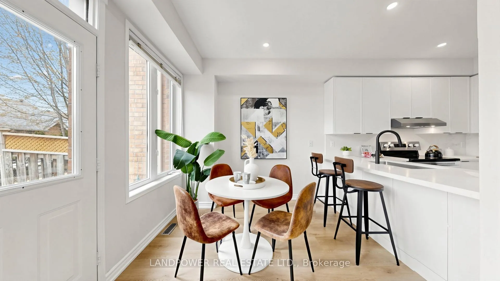 Photo 22 of 47 Queens Plate Drive, Markham, Angus Glen — HOMEH