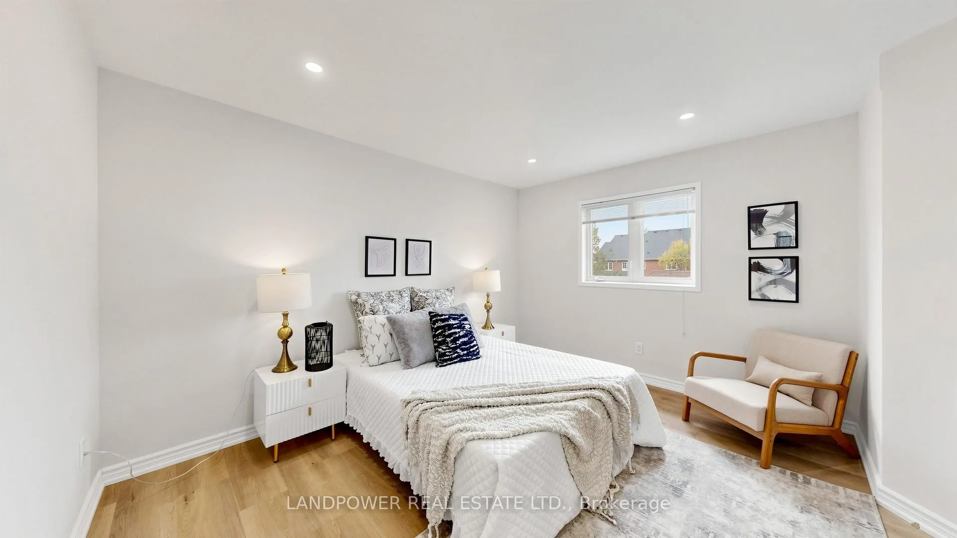 Photo 28 of 47 Queens Plate Drive, Markham, Angus Glen — HOMEH