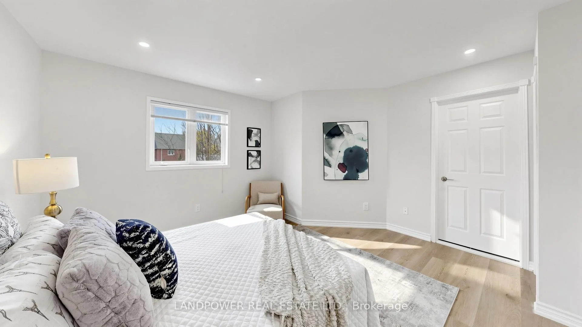 Photo 31 of 47 Queens Plate Drive, Markham, Angus Glen — HOMEH
