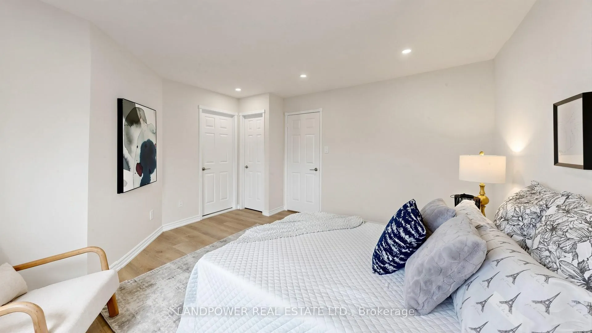 Photo 32 of 47 Queens Plate Drive, Markham, Angus Glen — HOMEH