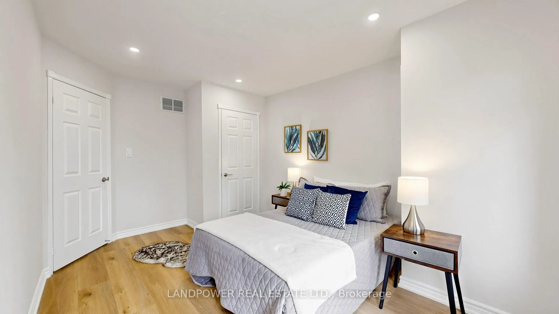 Photo 39 of 47 Queens Plate Drive, Markham, Angus Glen — HOMEH
