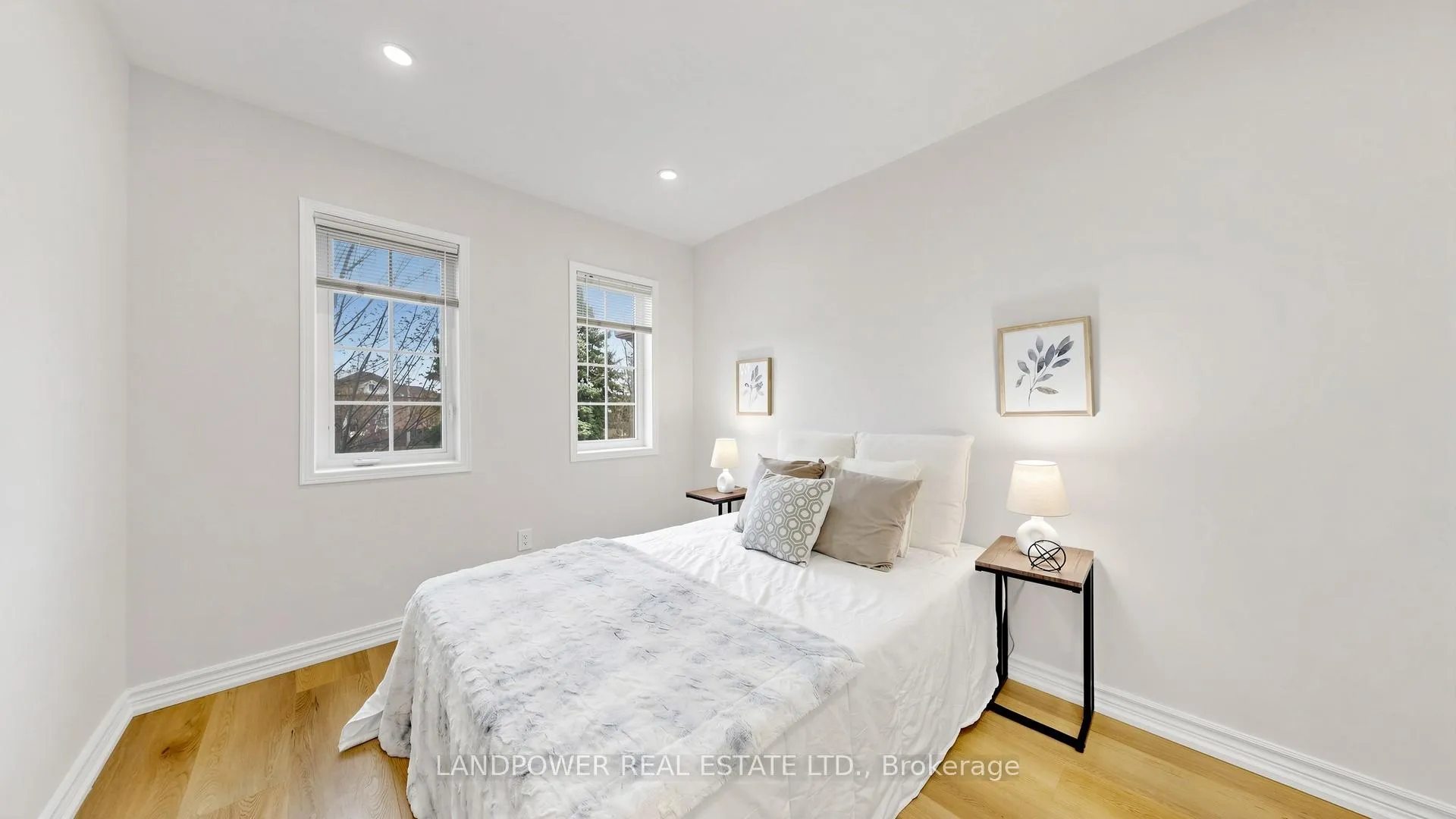 Photo 40 of 47 Queens Plate Drive, Markham, Angus Glen — HOMEH