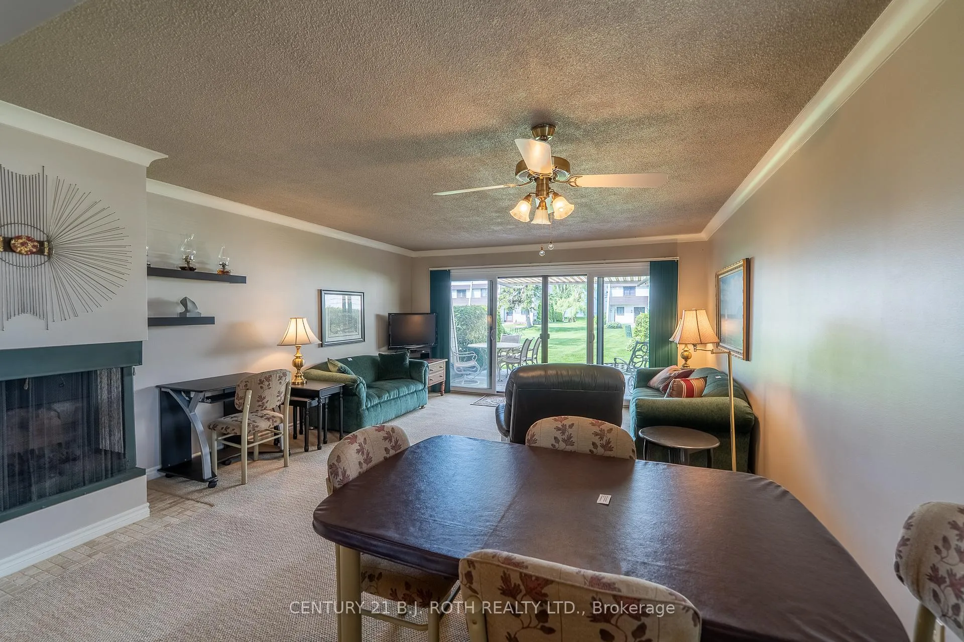 Photo 6 of Unit 26, 1 Paradise Boulevard, Ramara, Rural Ramara — HOMEH
