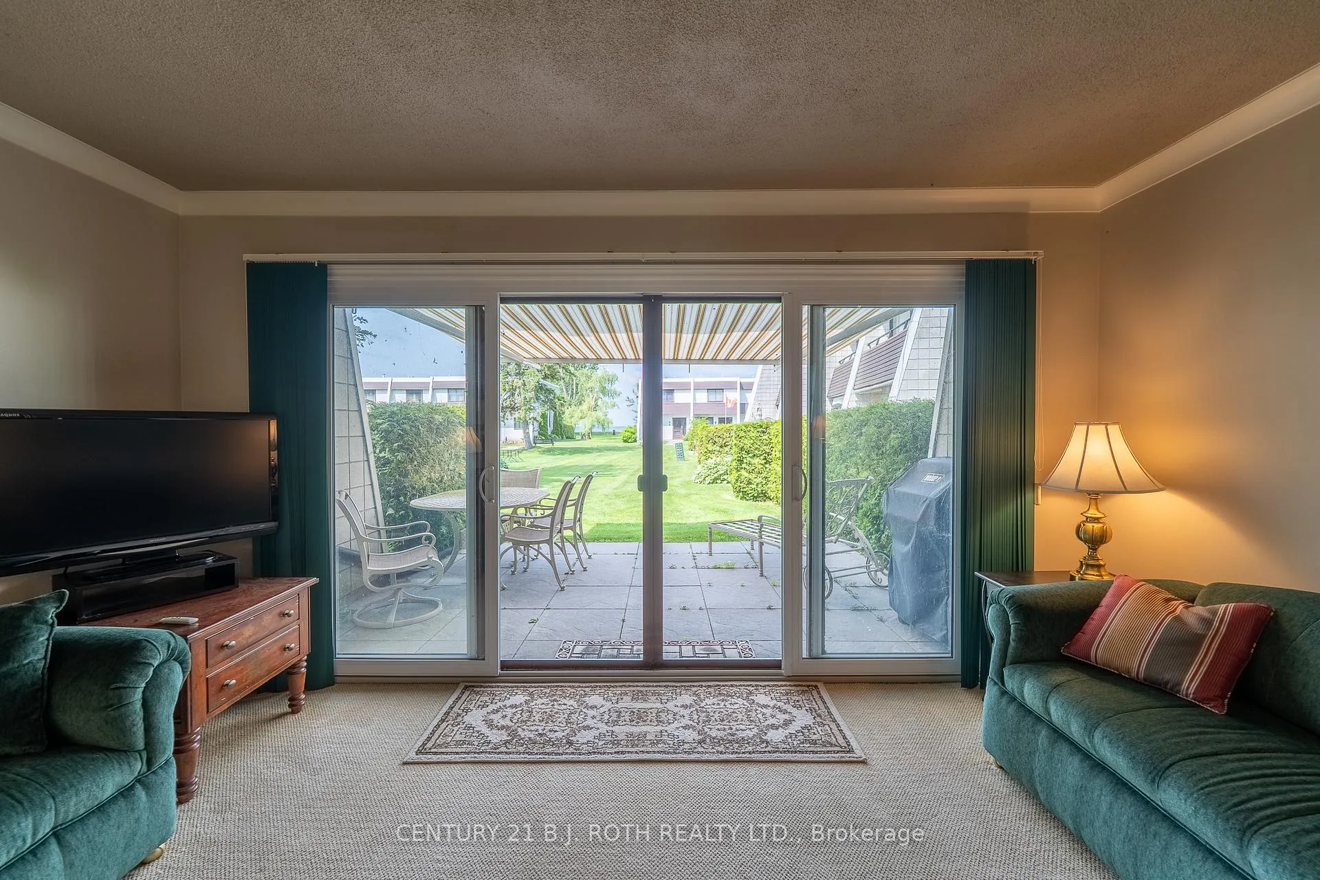 Photo 8 of Unit 26, 1 Paradise Boulevard, Ramara, Rural Ramara — HOMEH