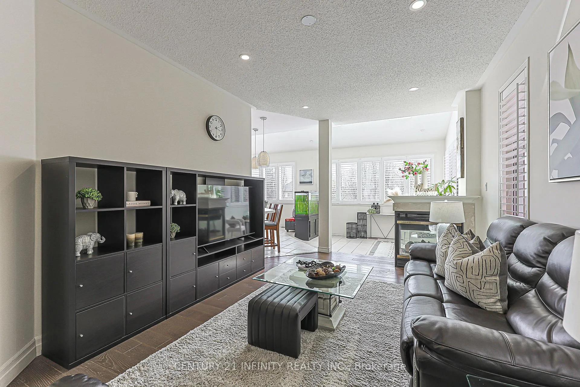 Photo 8 of 59 Splendor Drive, Whitby, Williamsburg — HOMEH