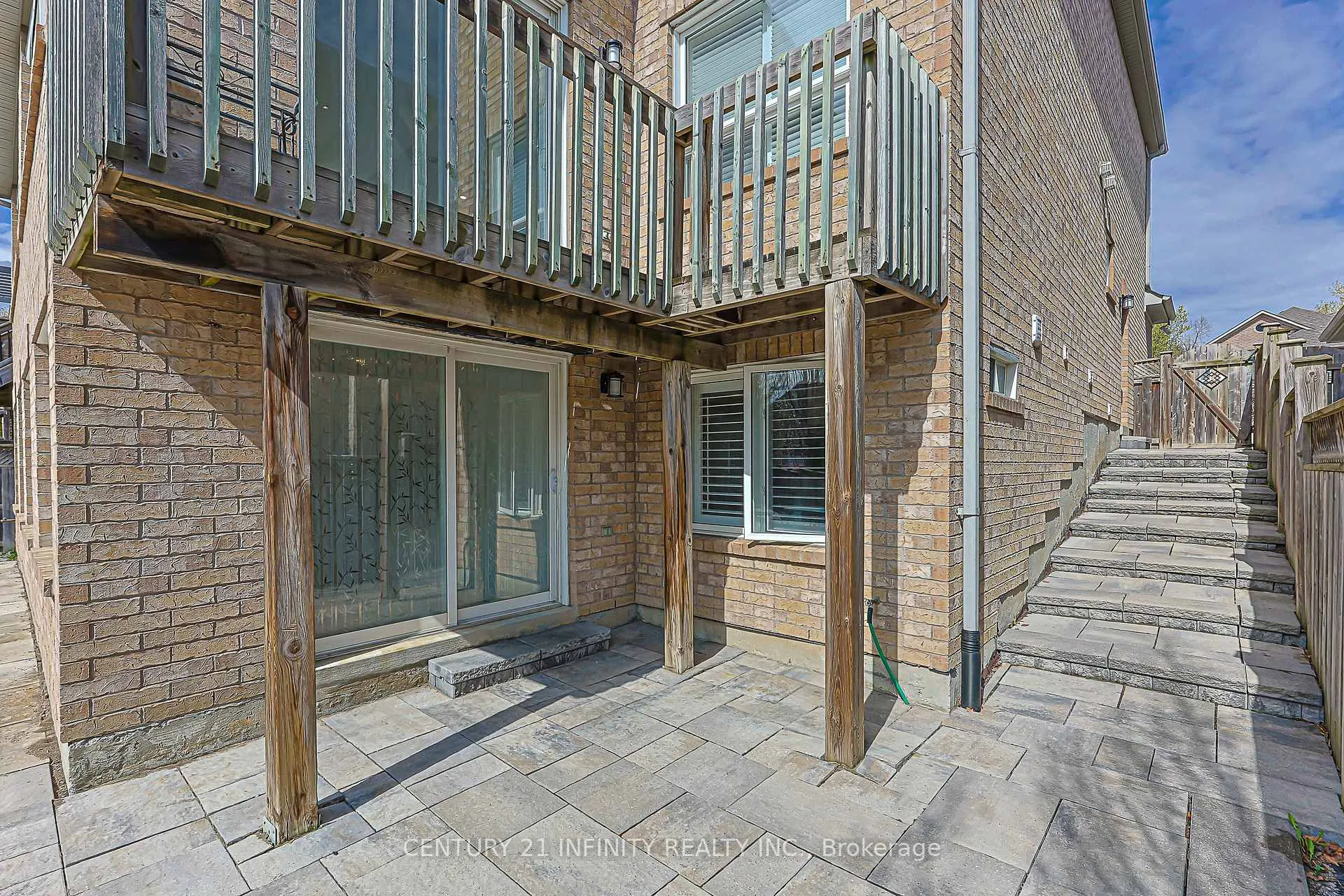 Photo 45 of 59 Splendor Drive, Whitby, Williamsburg — HOMEH