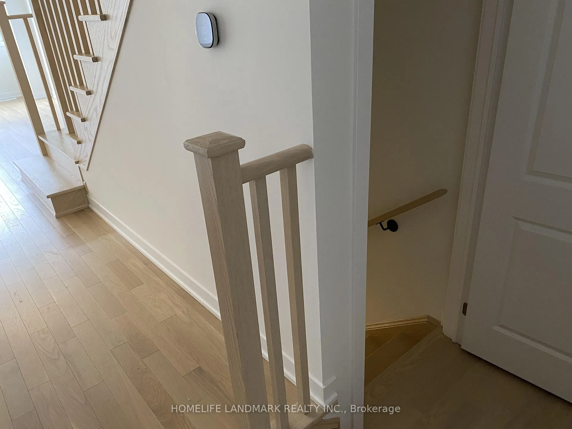 Photo 6 of 36 John Canning Way E, Markham, Unionville — HOMEH