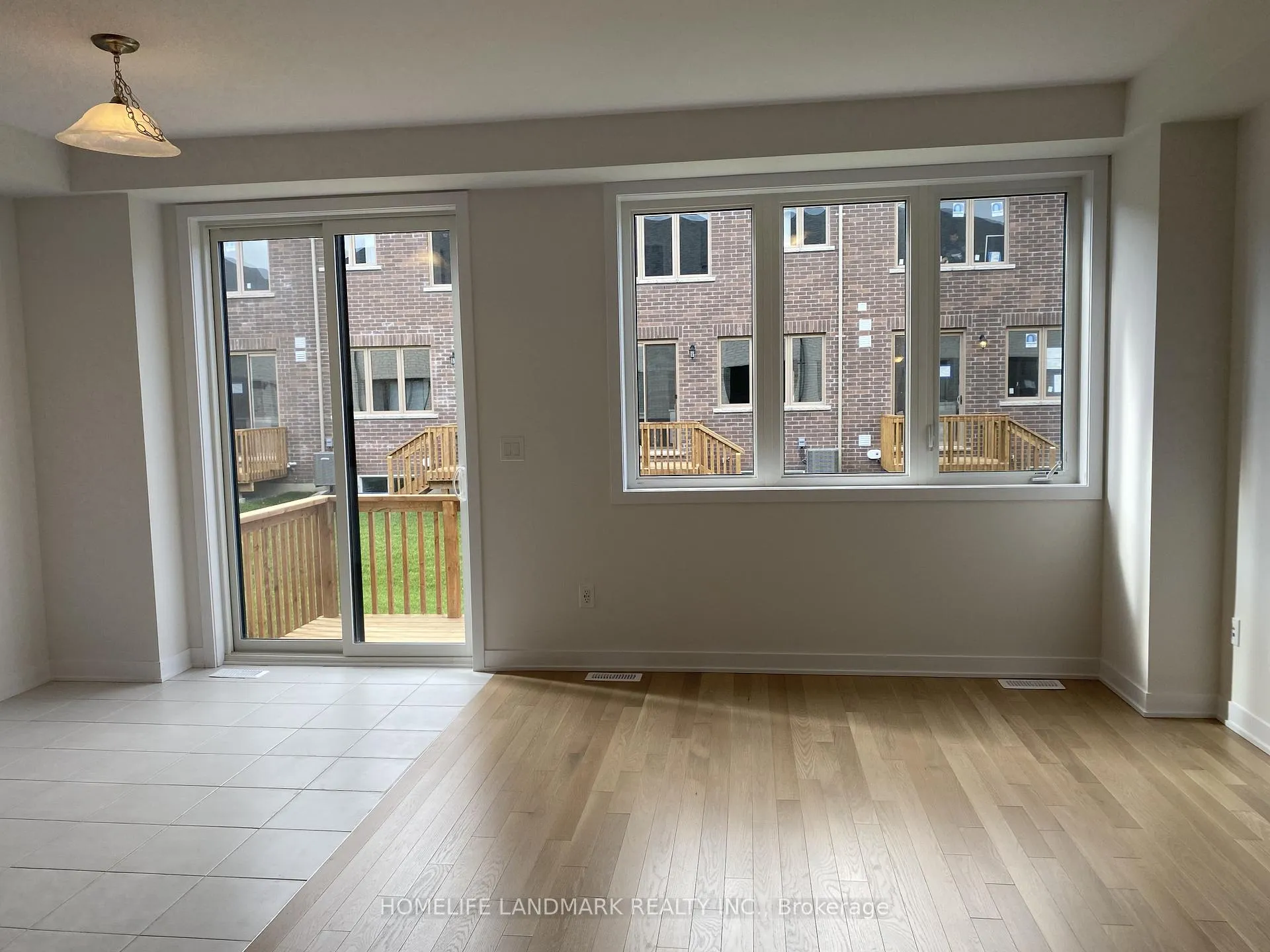 Photo 16 of 36 John Canning Way E, Markham, Unionville — HOMEH