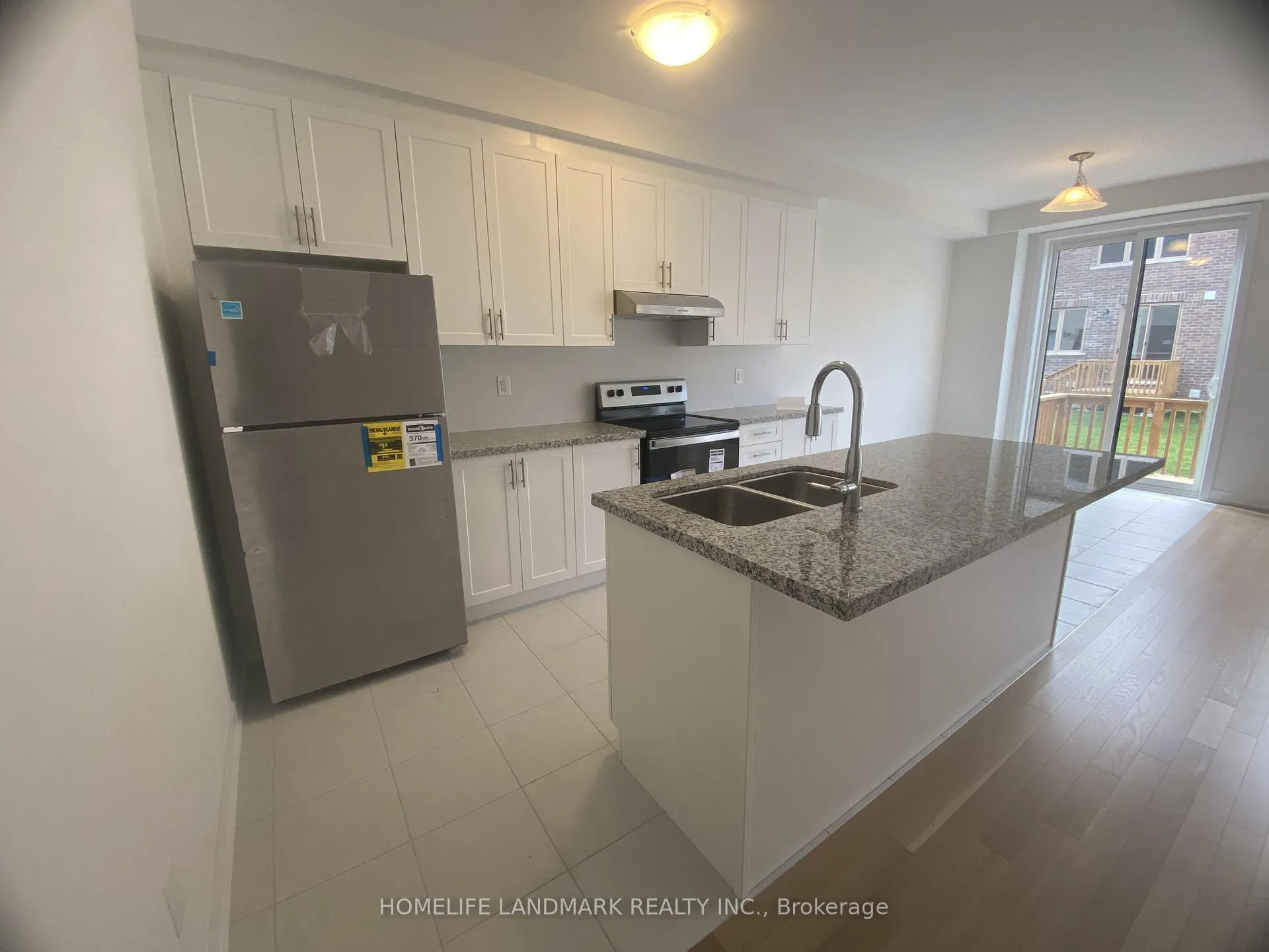 Photo 18 of 36 John Canning Way E, Markham, Unionville — HOMEH
