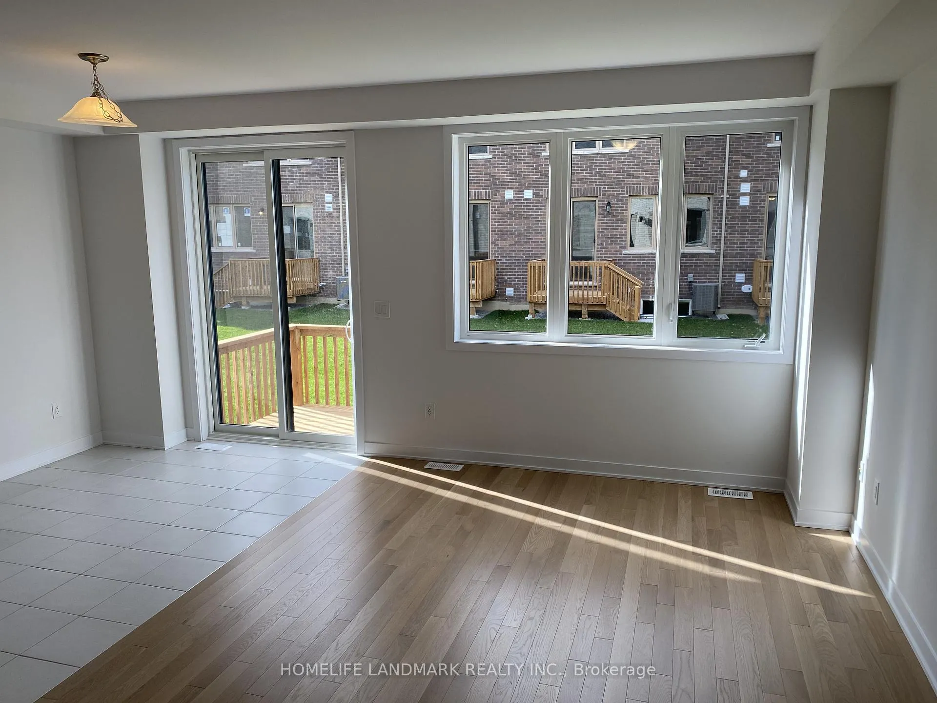 Photo 22 of 36 John Canning Way E, Markham, Unionville — HOMEH