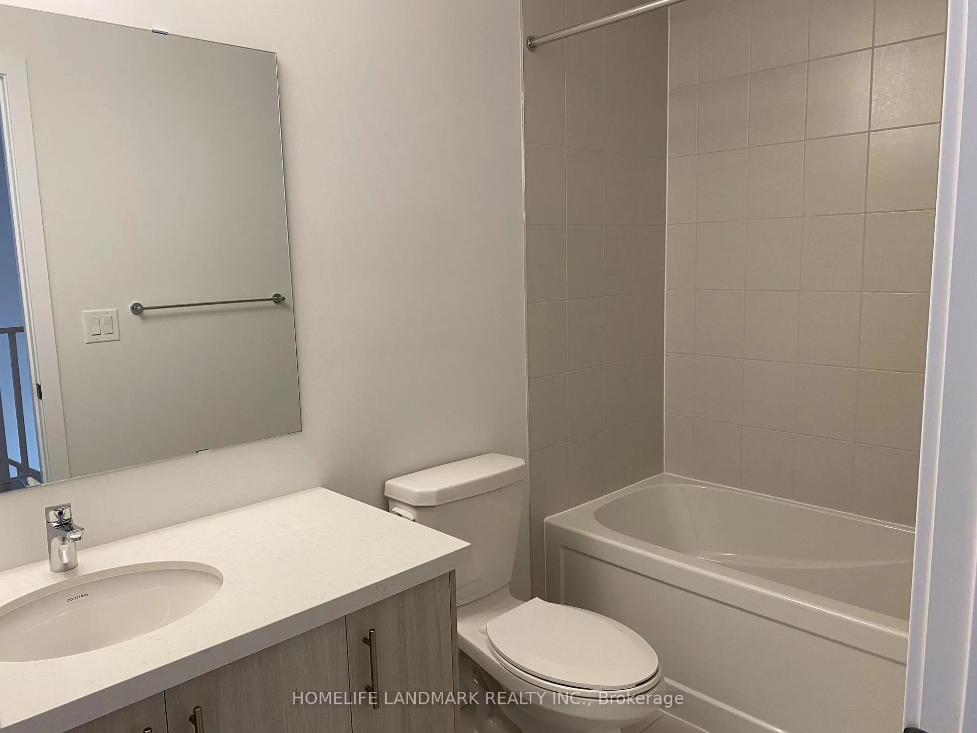 Photo 35 of 36 John Canning Way E, Markham, Unionville — HOMEH
