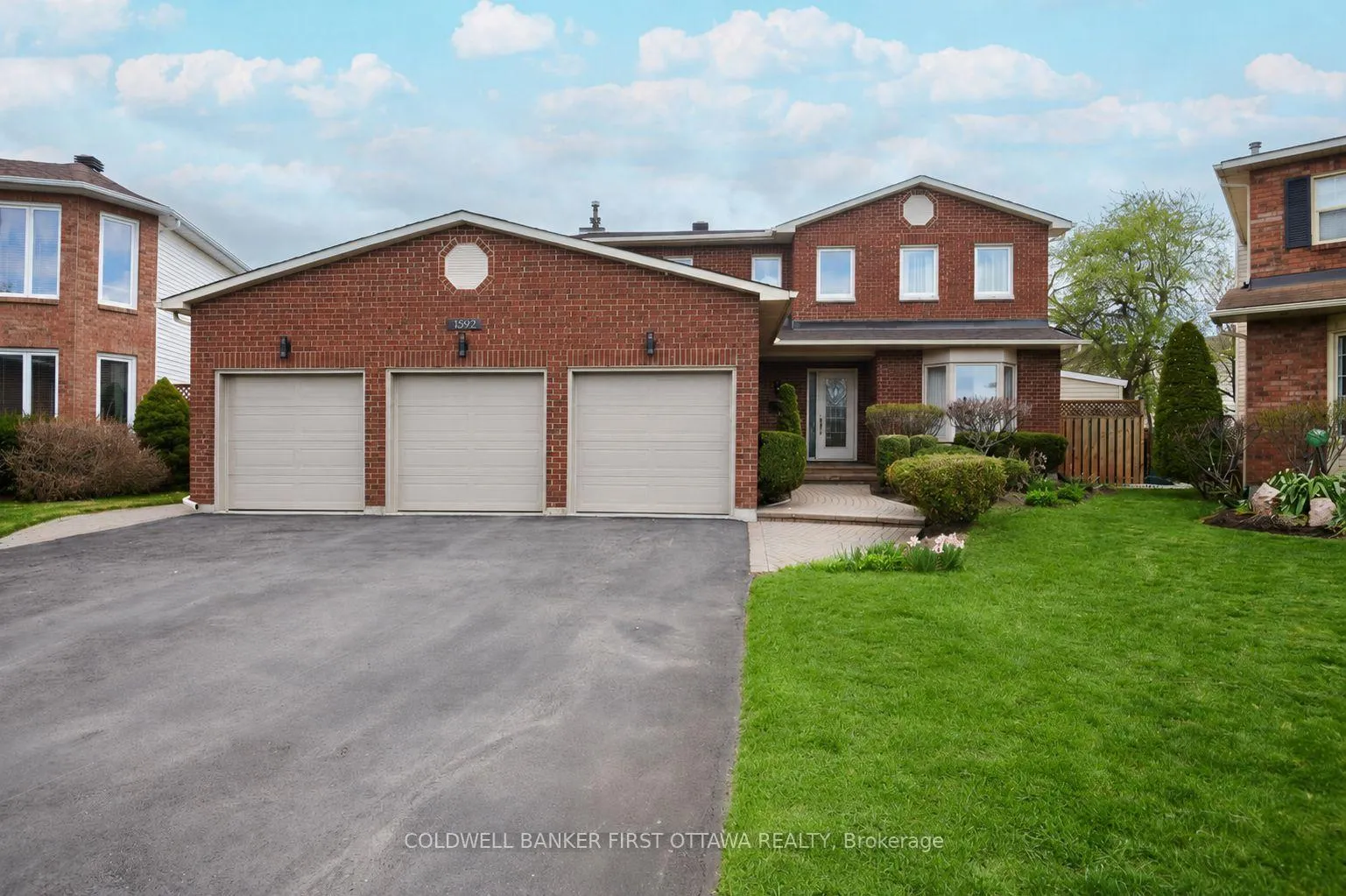 Photo 1 of 1592 Zachary Street, Ottawa, Chateauneuf — HOMEH