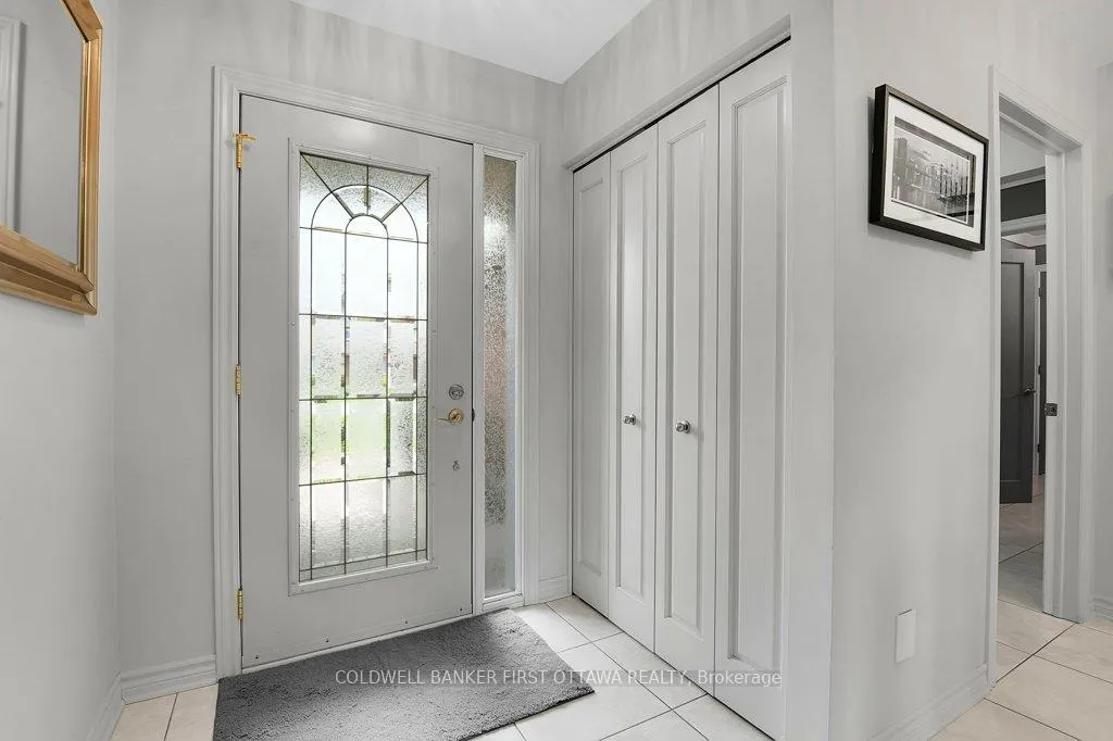 Photo 3 of 1592 Zachary Street, Ottawa, Chateauneuf — HOMEH