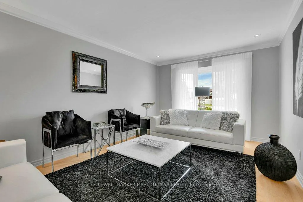 Photo 5 of 1592 Zachary Street, Ottawa, Chateauneuf — HOMEH