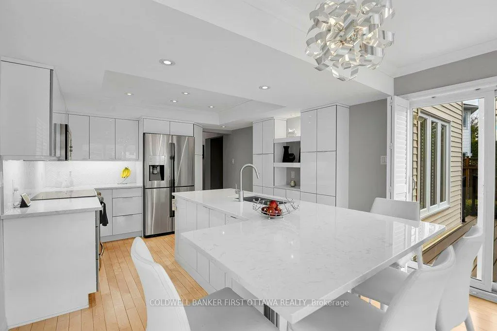 Photo 8 of 1592 Zachary Street, Ottawa, Chateauneuf — HOMEH