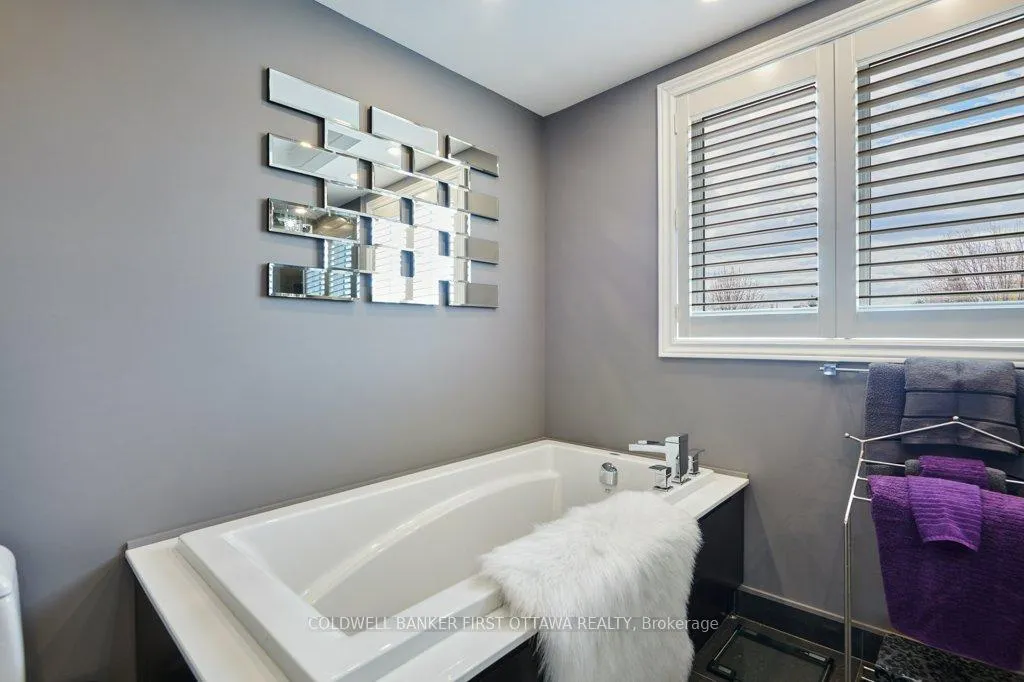 Photo 19 of 1592 Zachary Street, Ottawa, Chateauneuf — HOMEH