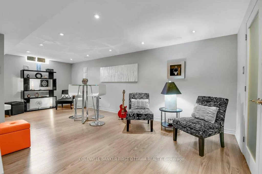 Photo 26 of 1592 Zachary Street, Ottawa, Chateauneuf — HOMEH