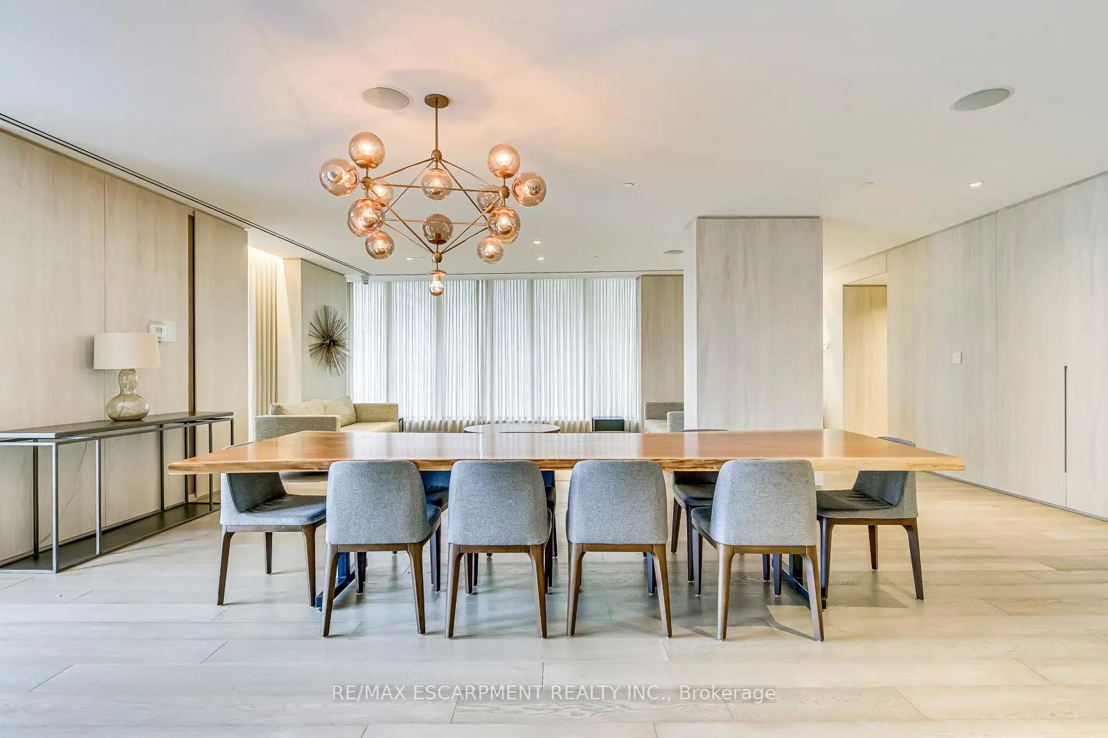 Photo 5 of Unit 2504, 200 Bloor Street W, Toronto, The Annex — HOMEH
