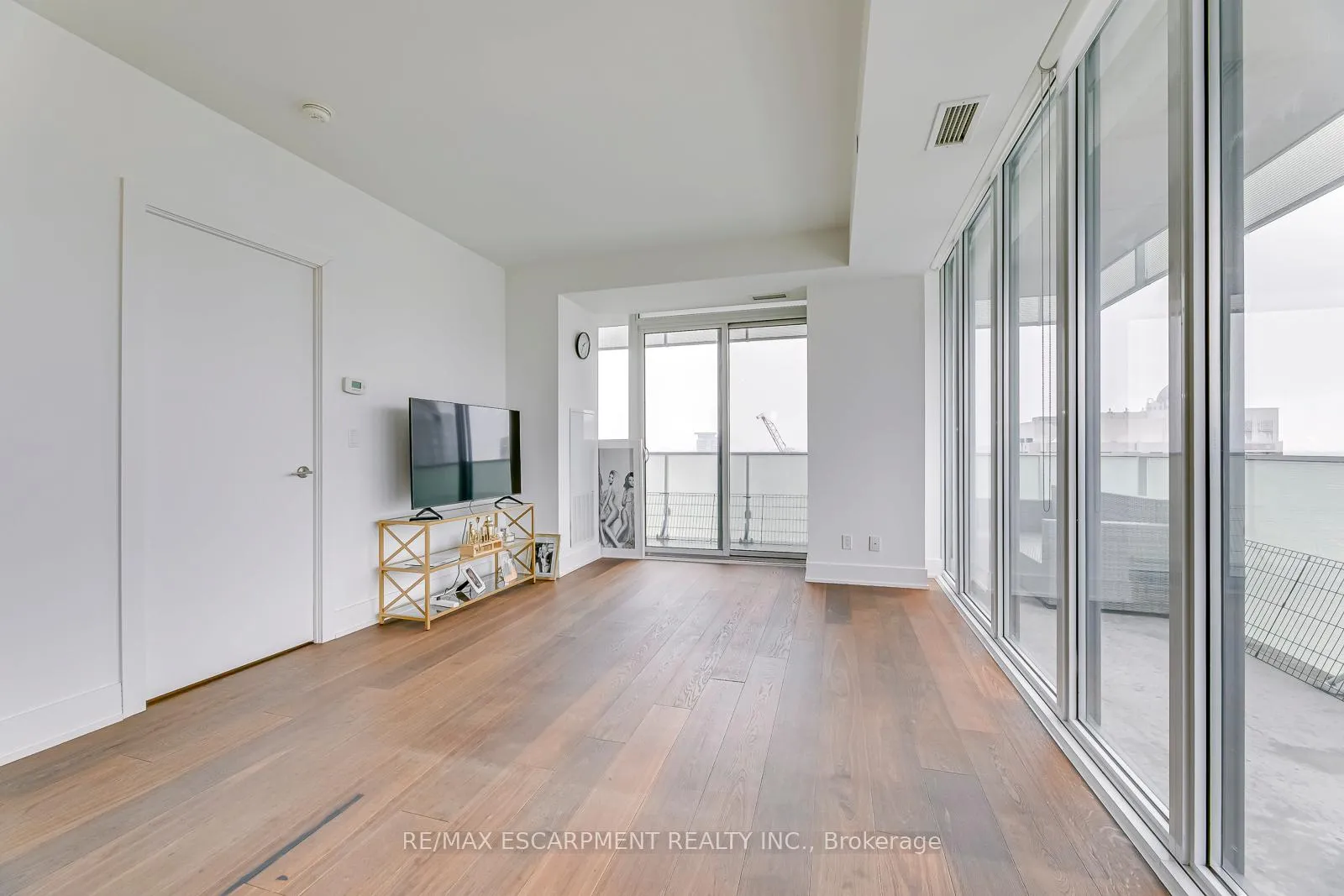 Photo 18 of Unit 2504, 200 Bloor Street W, Toronto, The Annex — HOMEH