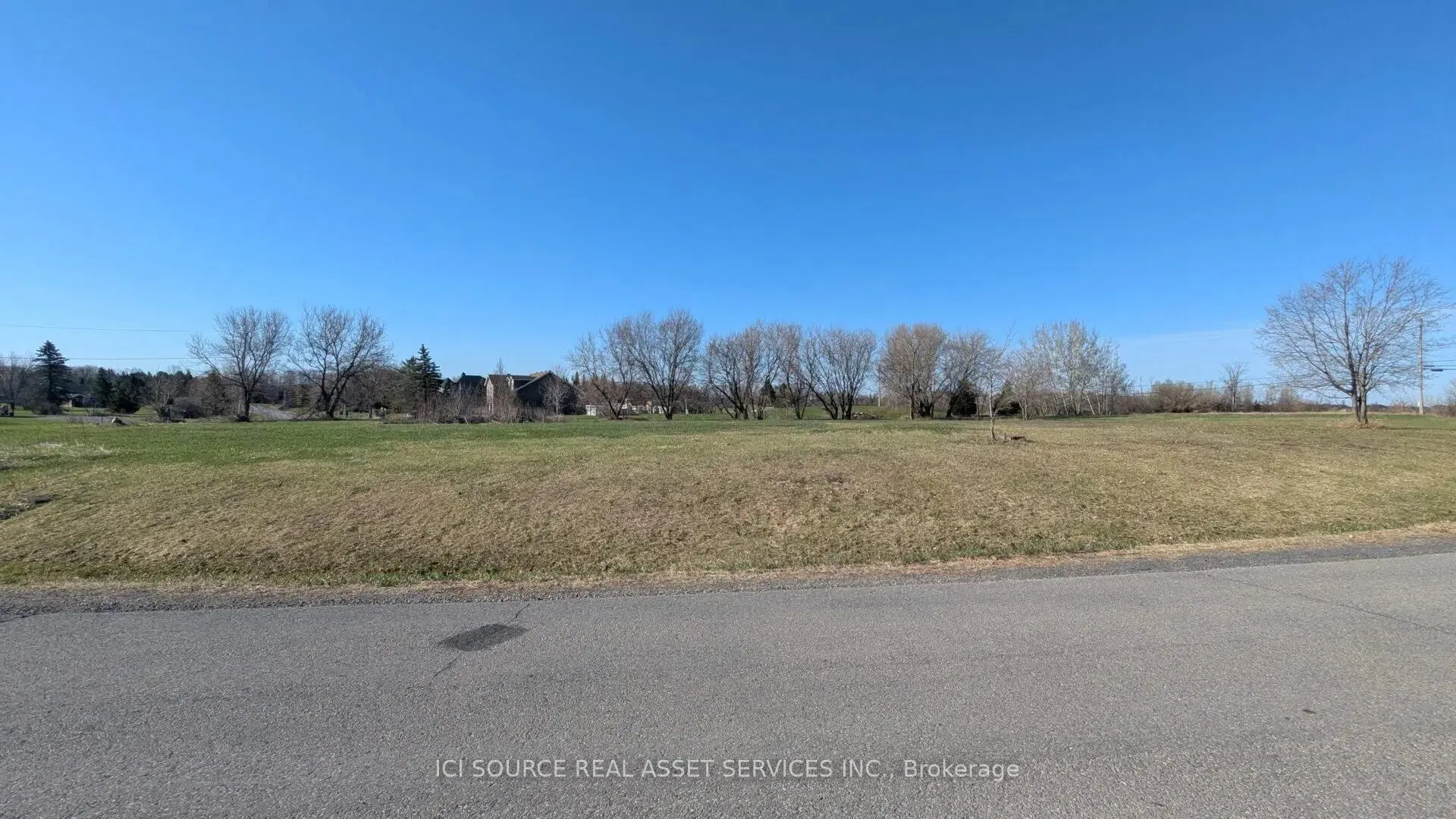 Photo 7 of 1198 Arbuste Avenue, Ottawa, Cumberland Ridge — HOMEH