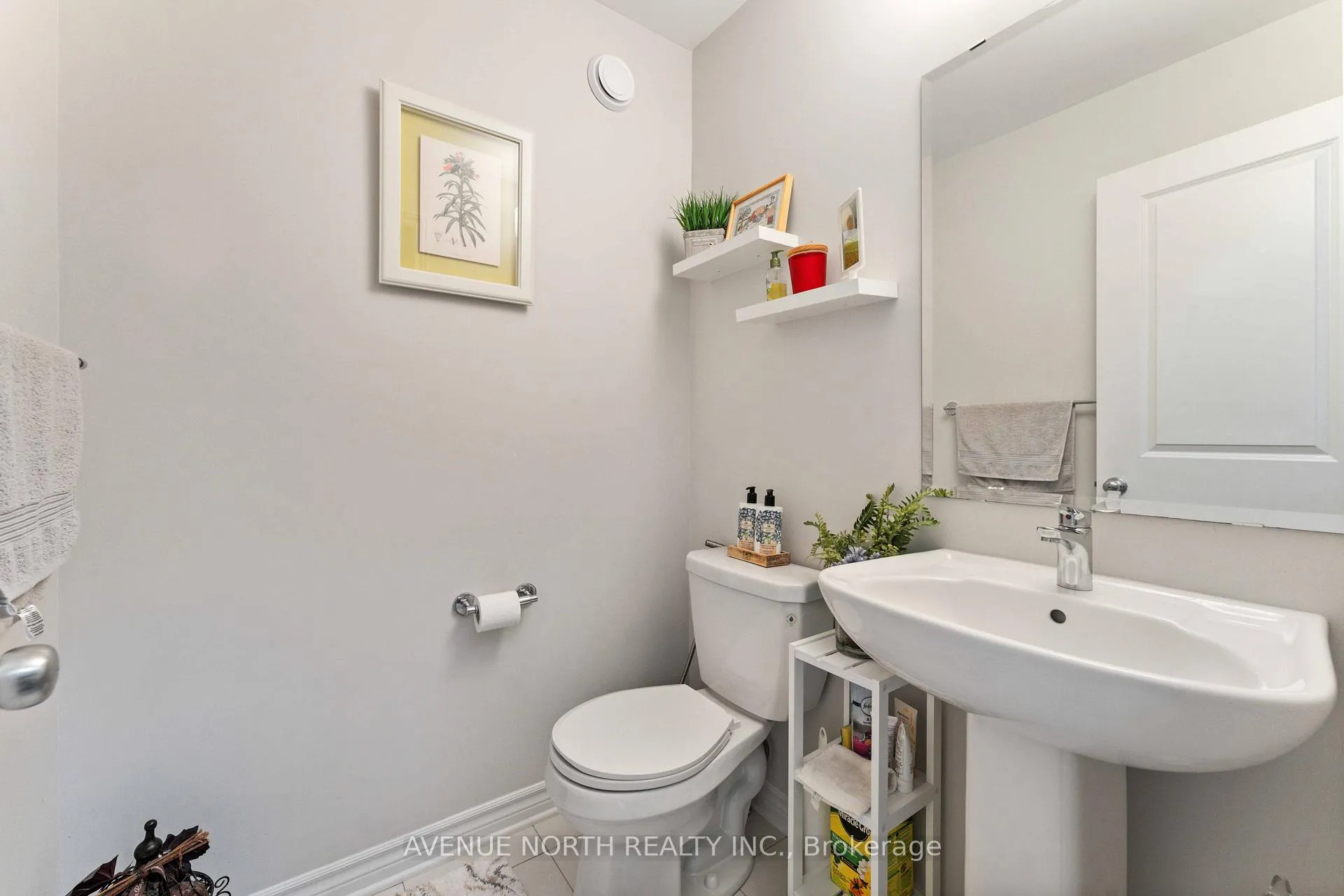 Photo 4 of 4009 Kelly Farm Drive, Ottawa, Blossom Park/Kemp Park/Findlay Creek — HOMEH