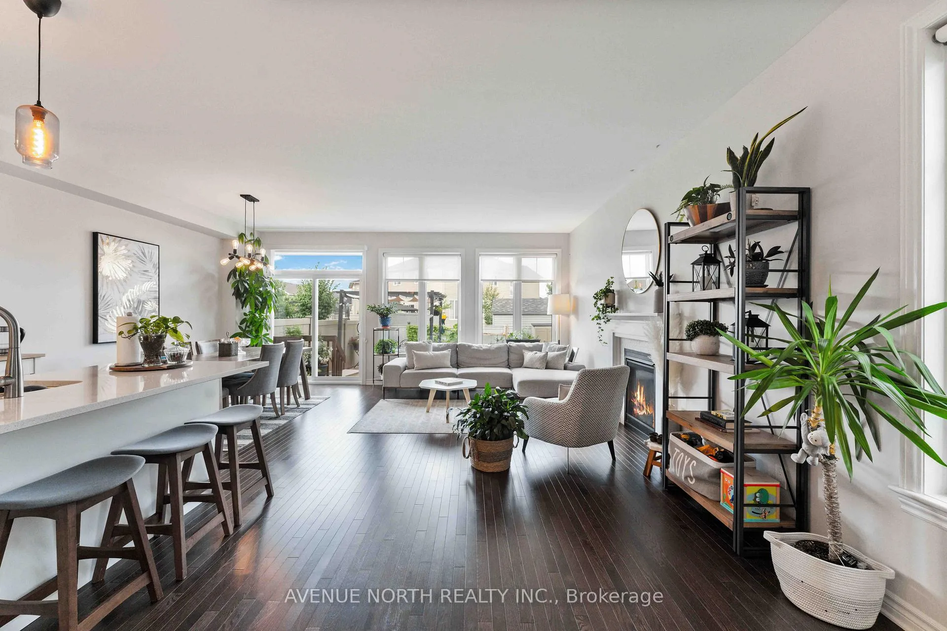 Photo 5 of 4009 Kelly Farm Drive, Ottawa, Blossom Park/Kemp Park/Findlay Creek — HOMEH