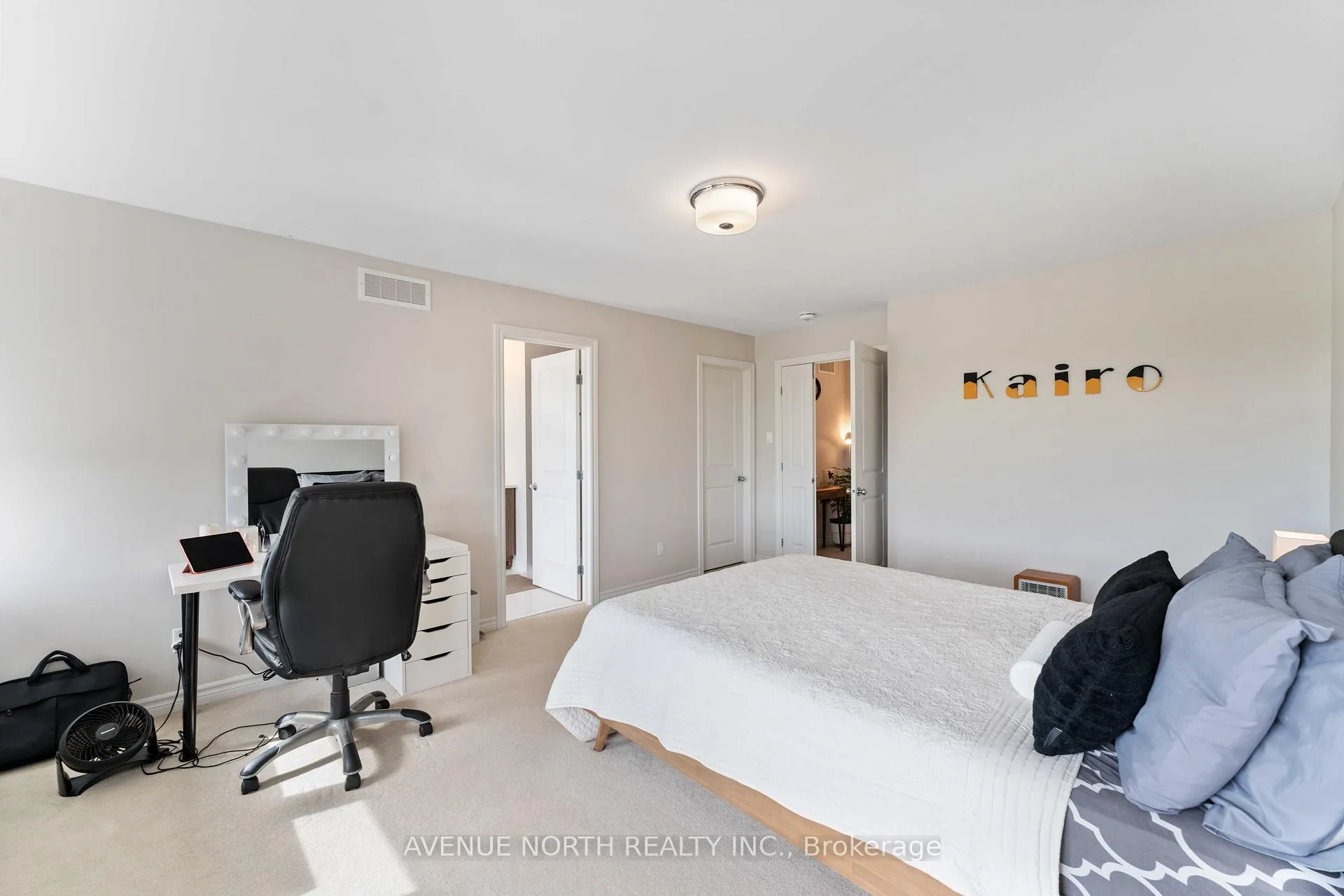 Photo 12 of 4009 Kelly Farm Drive, Ottawa, Blossom Park/Kemp Park/Findlay Creek — HOMEH