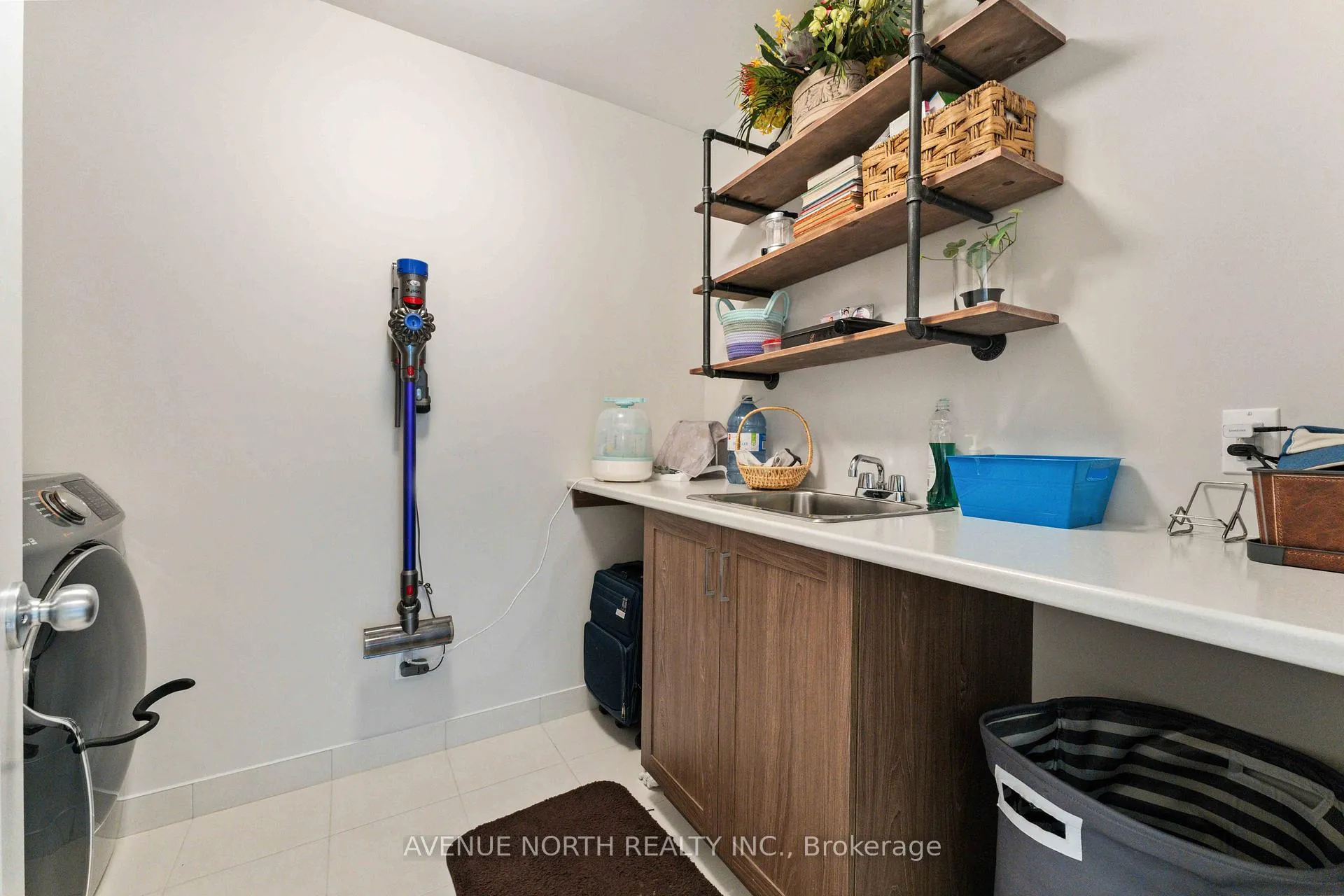 Photo 21 of 4009 Kelly Farm Drive, Ottawa, Blossom Park/Kemp Park/Findlay Creek — HOMEH
