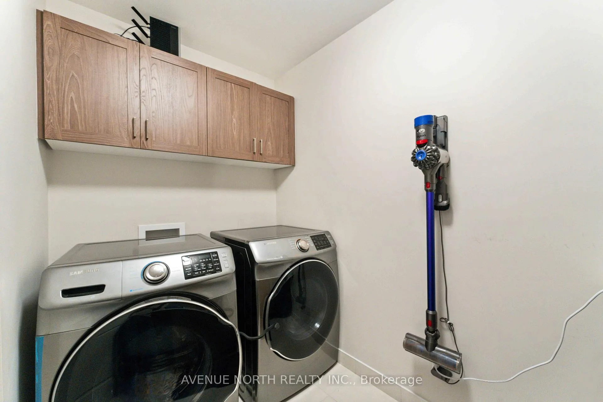 Photo 22 of 4009 Kelly Farm Drive, Ottawa, Blossom Park/Kemp Park/Findlay Creek — HOMEH