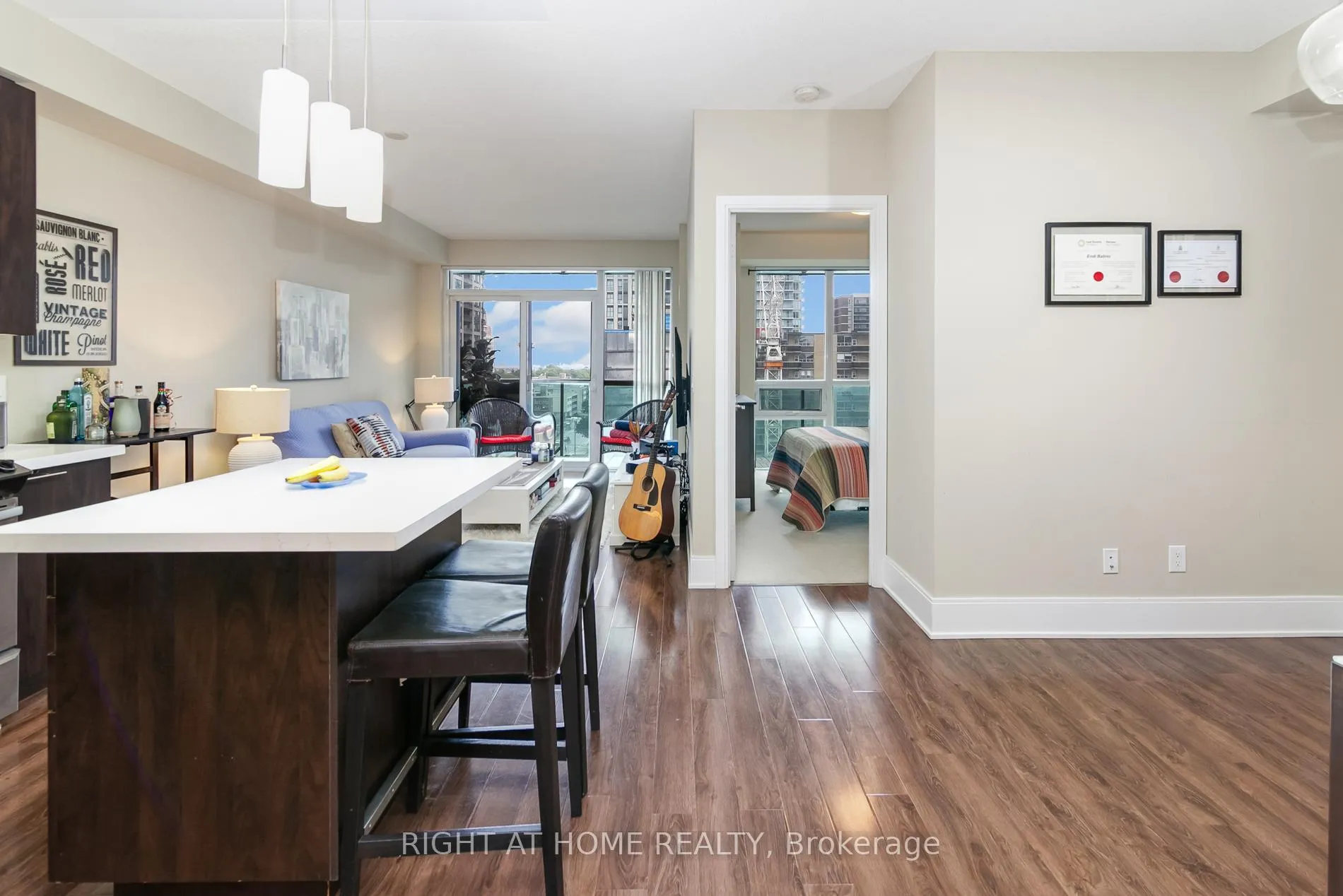 Photo 7 of Unit 505, 25 Broadway Avenue, Toronto, Mount Pleasant West — HOMEH