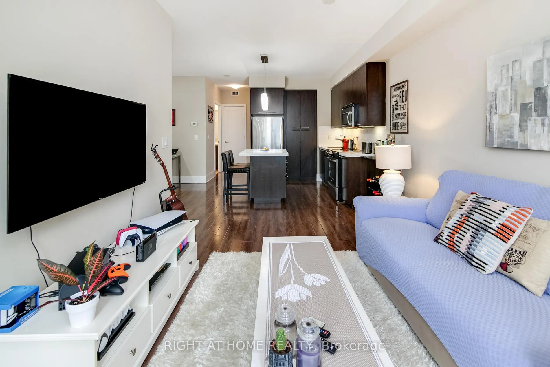 Photo 17 of Unit 505, 25 Broadway Avenue, Toronto, Mount Pleasant West — HOMEH