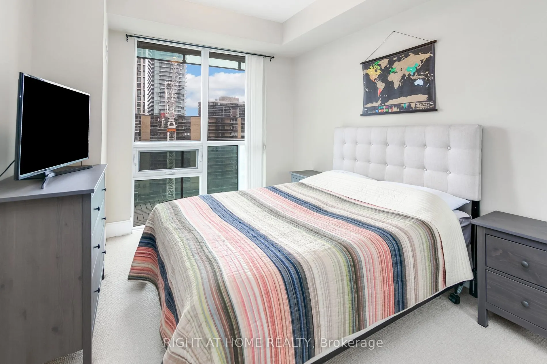 Photo 19 of Unit 505, 25 Broadway Avenue, Toronto, Mount Pleasant West — HOMEH