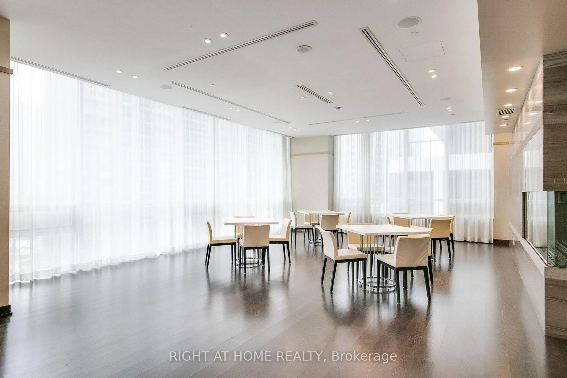 Photo 29 of Unit 505, 25 Broadway Avenue, Toronto, Mount Pleasant West — HOMEH